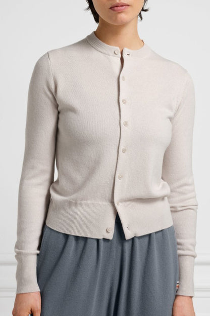 Cardigan Little 2 N° 300 in ChalkExtreme Cashmere - Anita Hass