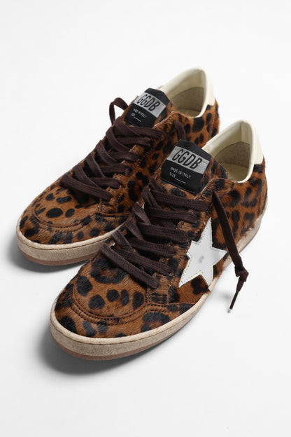 Sneaker Ball Star in Leo Brown/Cream Golden Goose