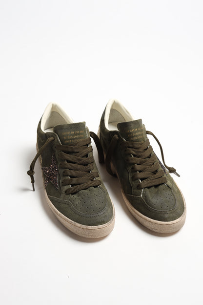 Sneaker Ball Star in Olive Green/Beige Golden Goose