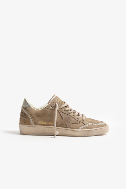 Sneaker Ball Star in Tobacco/Gold Golden Goose