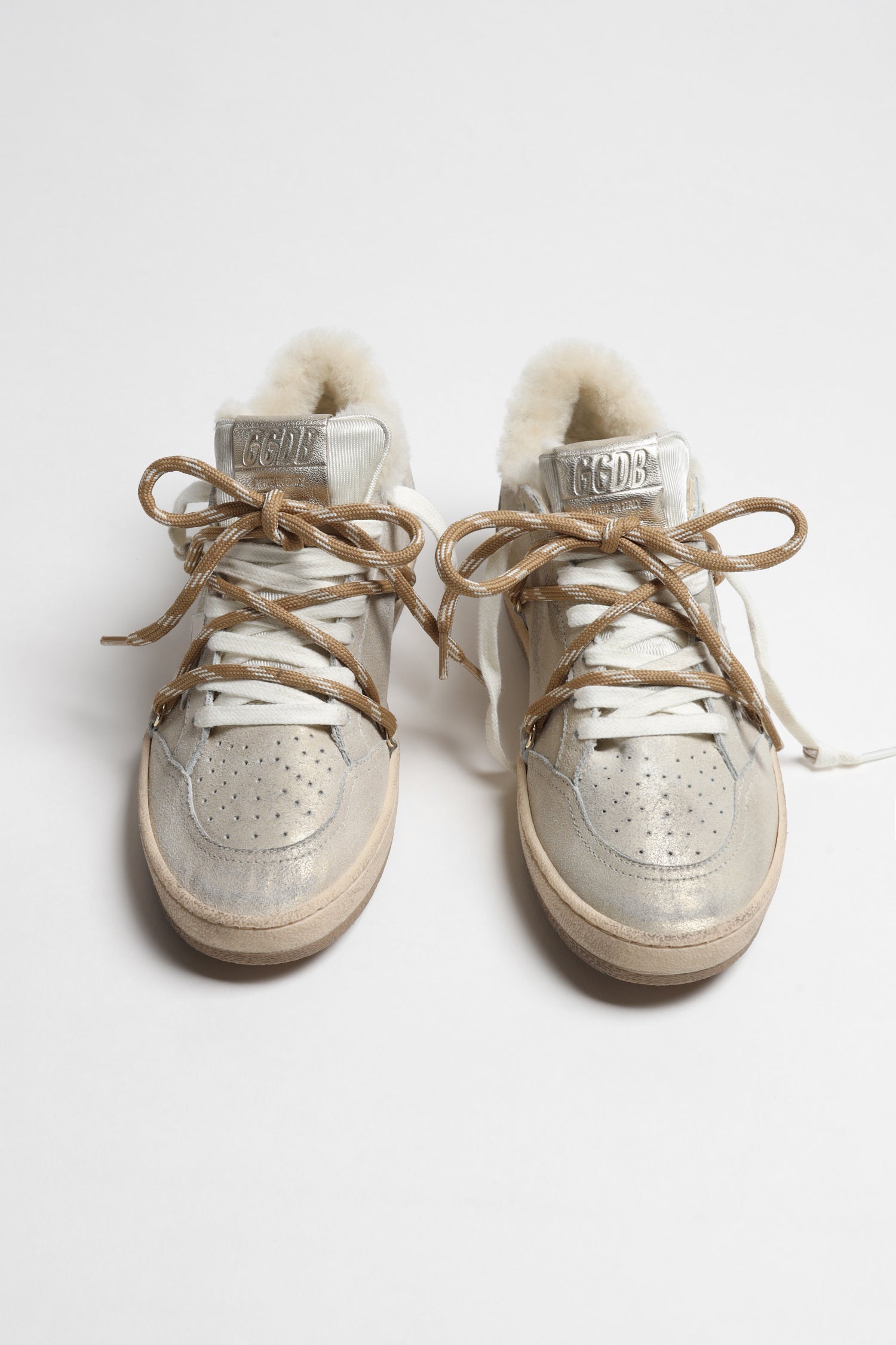 Sneaker Ball Star Shearling in Cream Golden Goose