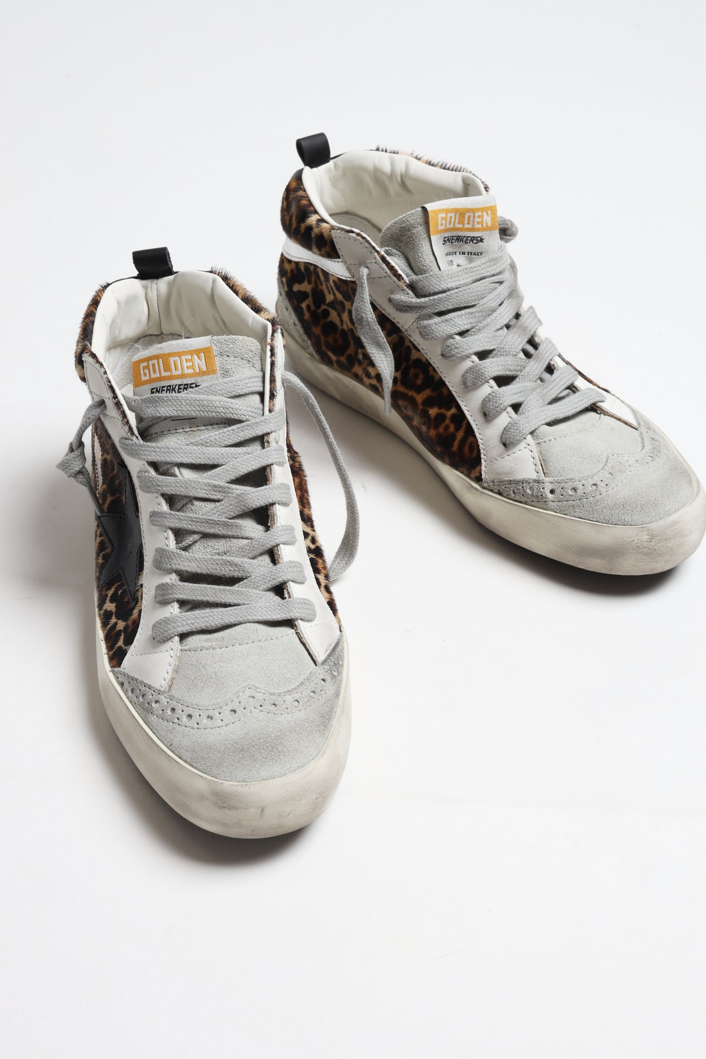 Sneaker Mid Star in Leopard/Ice Golden Goose