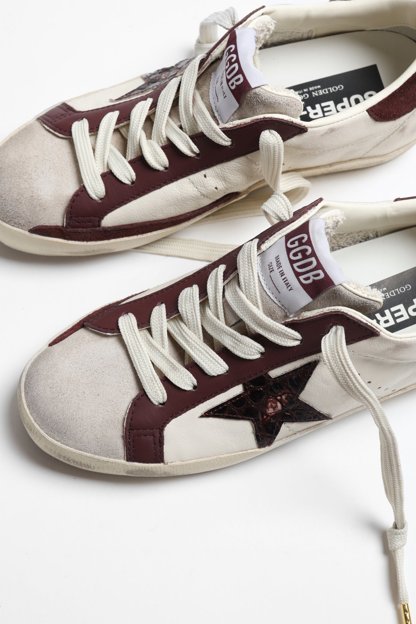 Sneaker Super Star in Butter/Burgundy Golden Goose
