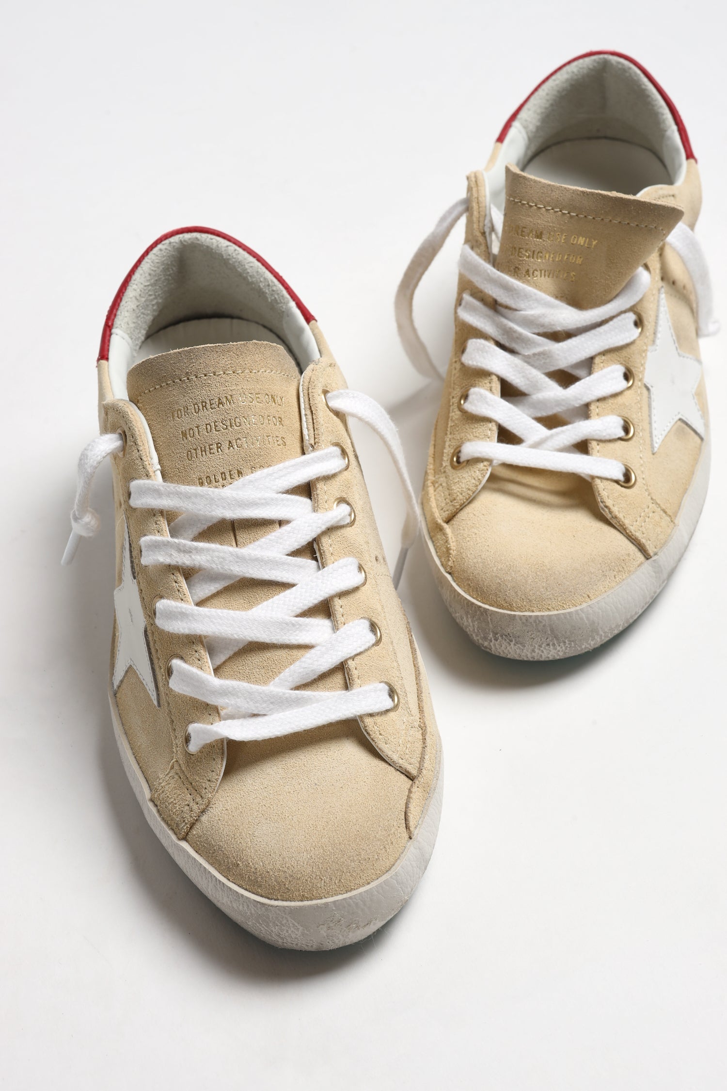 Sneaker Super Star in Cornhusk/Weiß/Rot Golden Goose