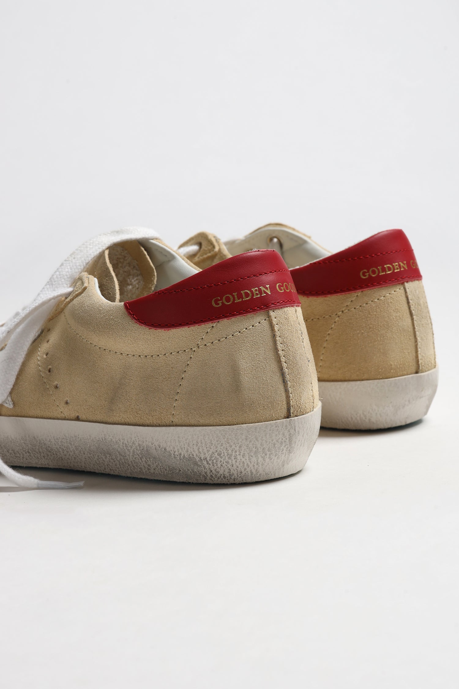 Sneaker Super Star in Cornhusk/Weiß/Rot Golden Goose