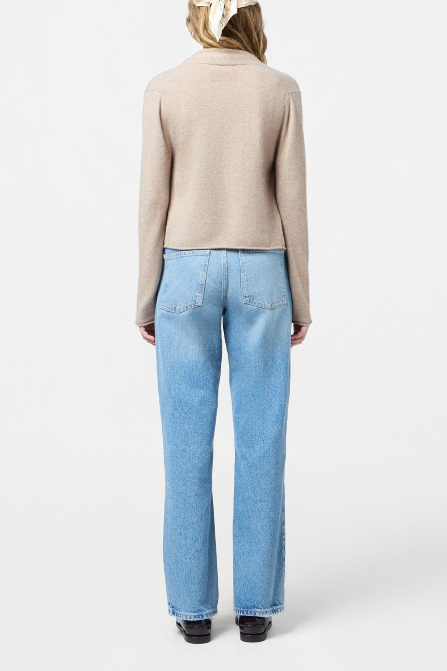 Cardigan Stealth in TaupeGuest in Residence - Anita Hass