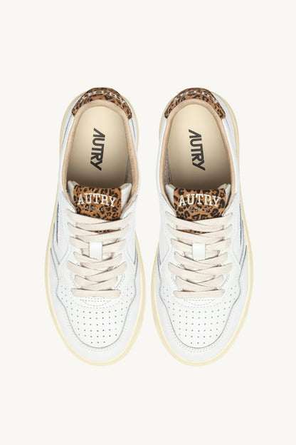 Medalist Sneakers in White/Leopard