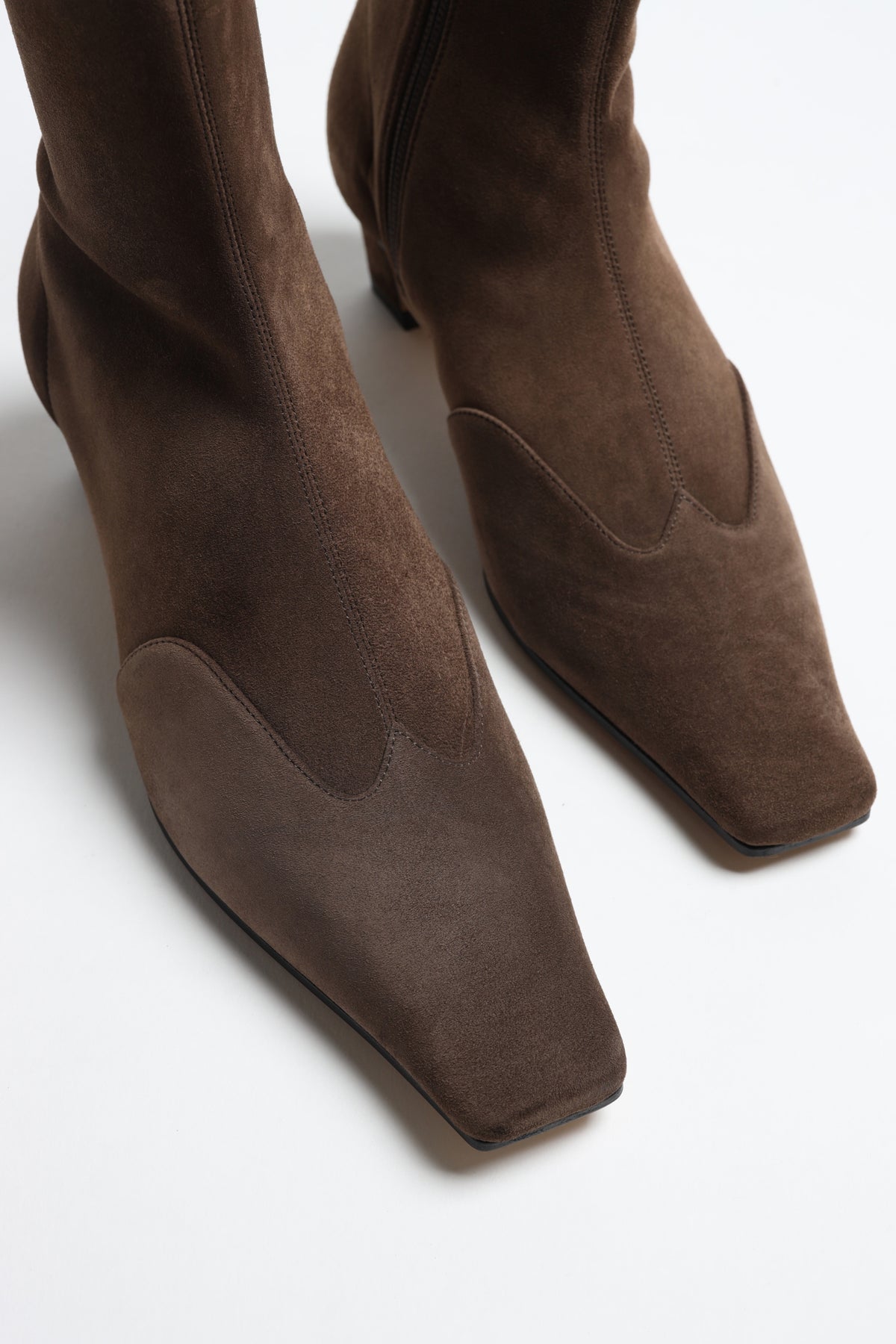 Ankle Boots Nevada in Ebano Suede