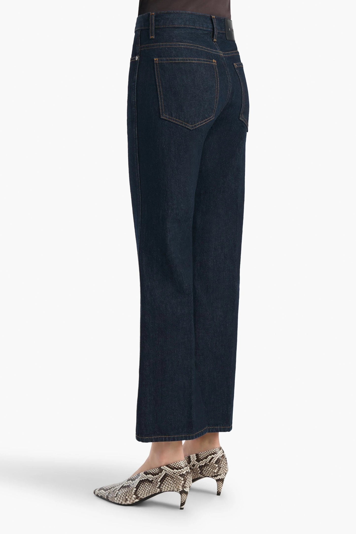 Jeans Clara in Benson Khaite