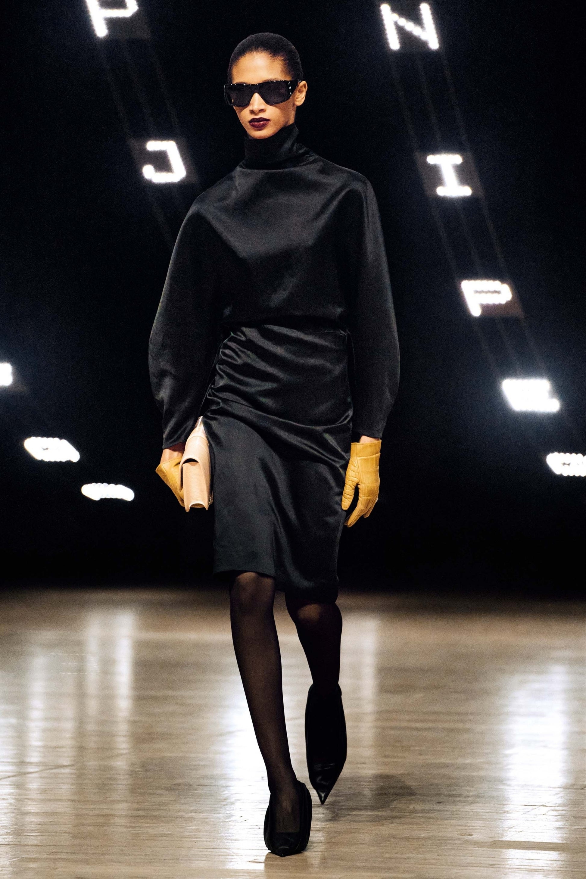 Kleid Harlin in Schwarz Khaite