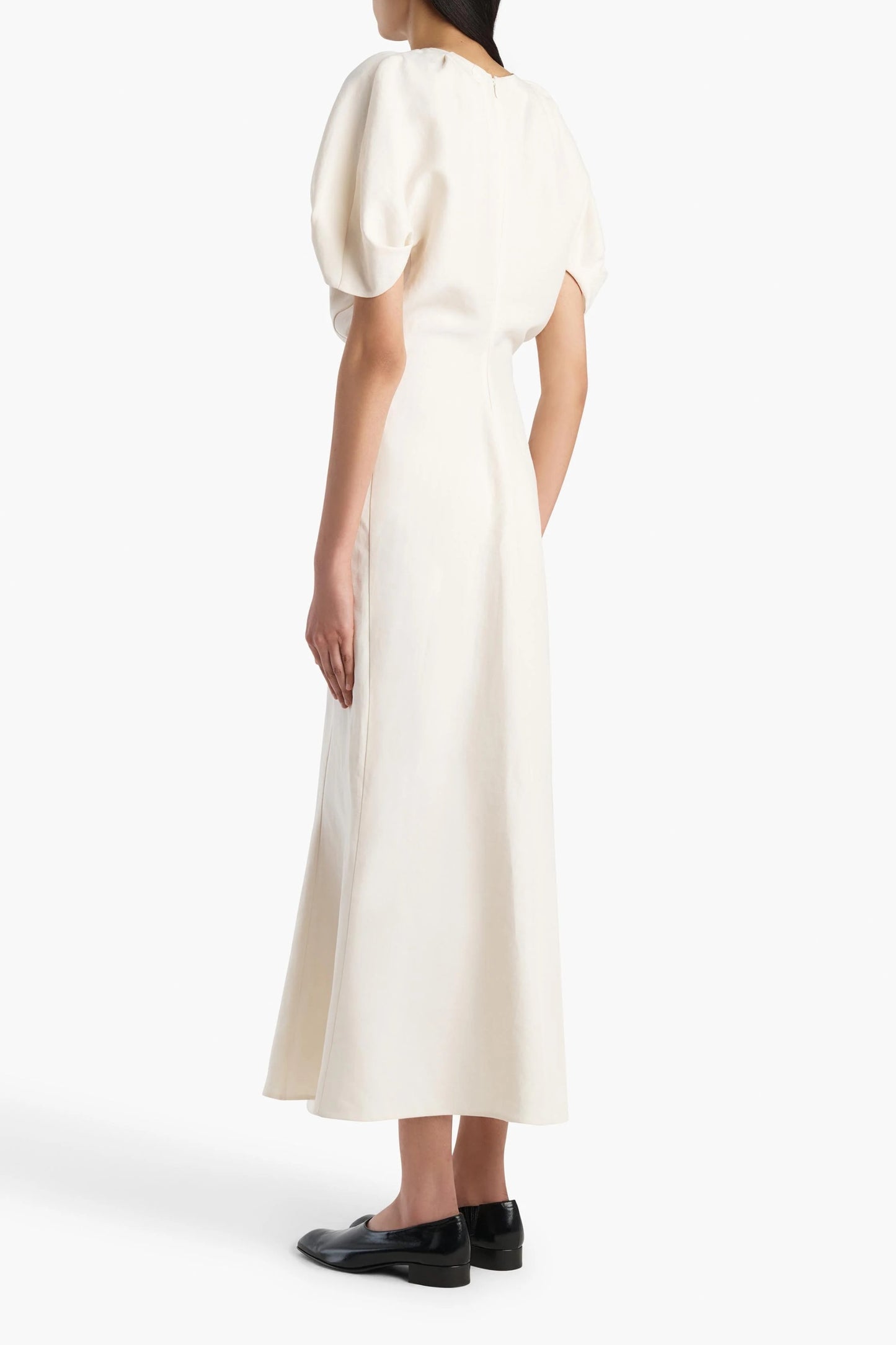 Kleid Ria in Cream Khaite