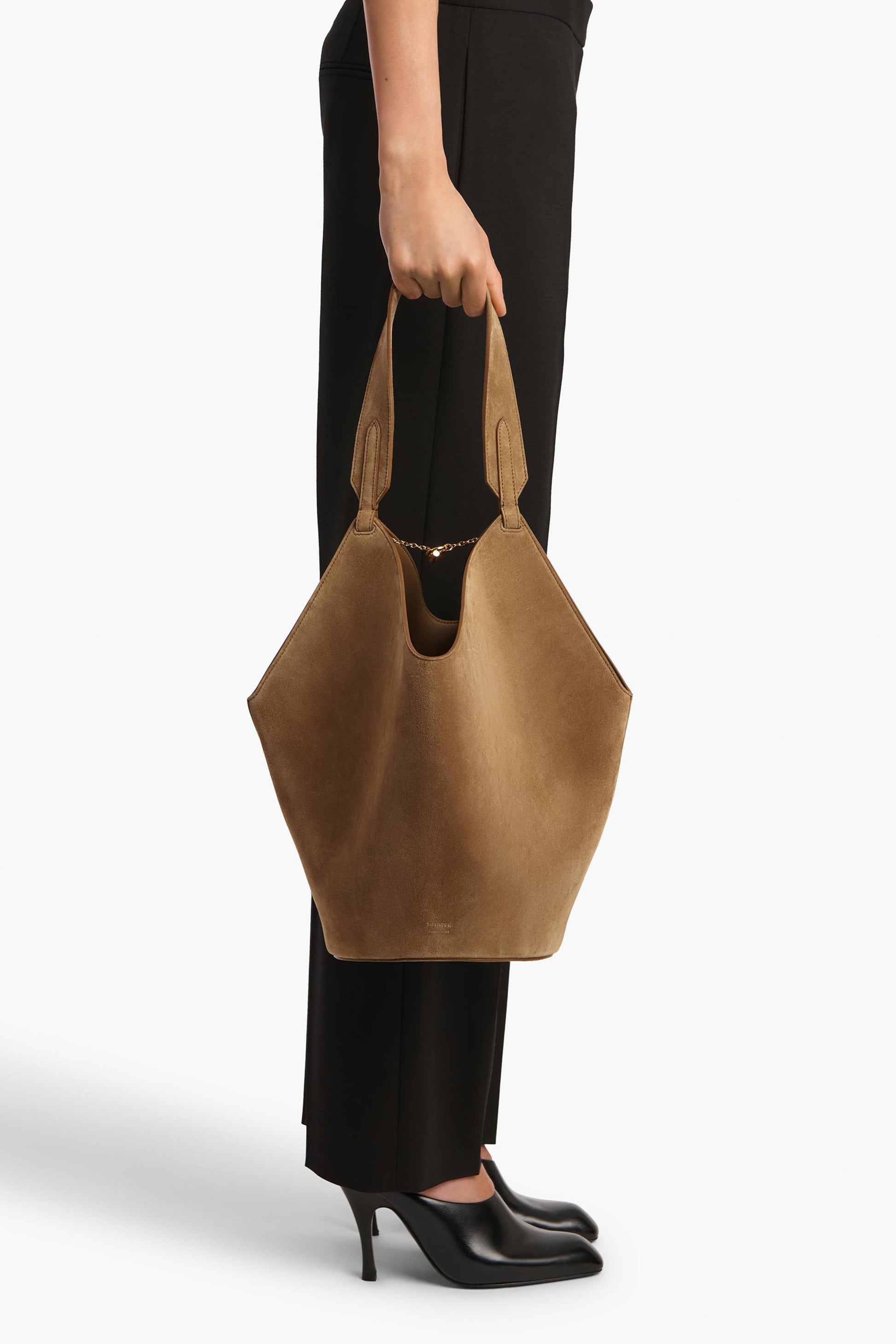 Tasche Lotus Small in Mud Suede Khaite