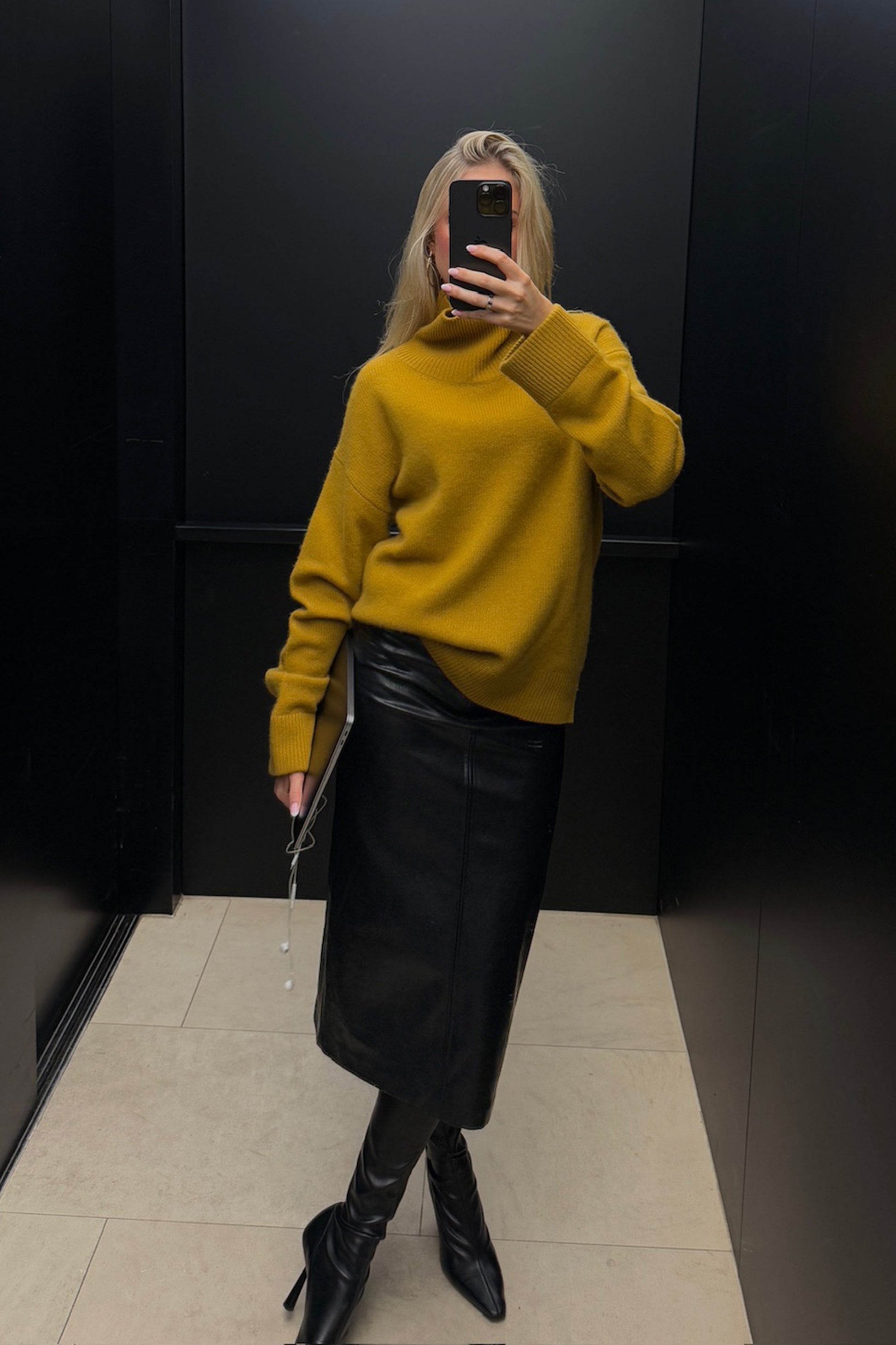 Rock Cuir in SchwarzLadneri - Anita Hass