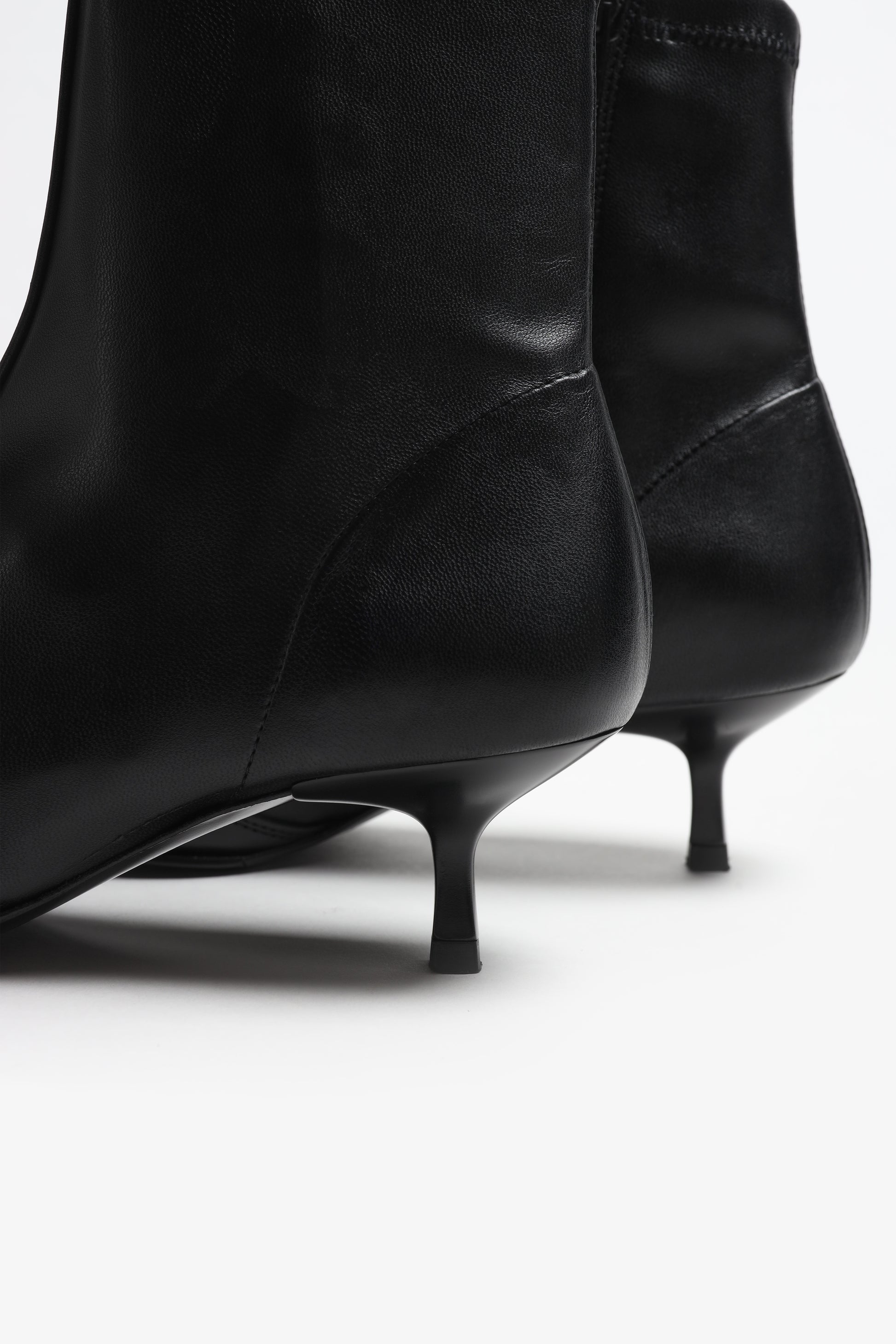 Ankle Boots in Schwarz Ladneri
