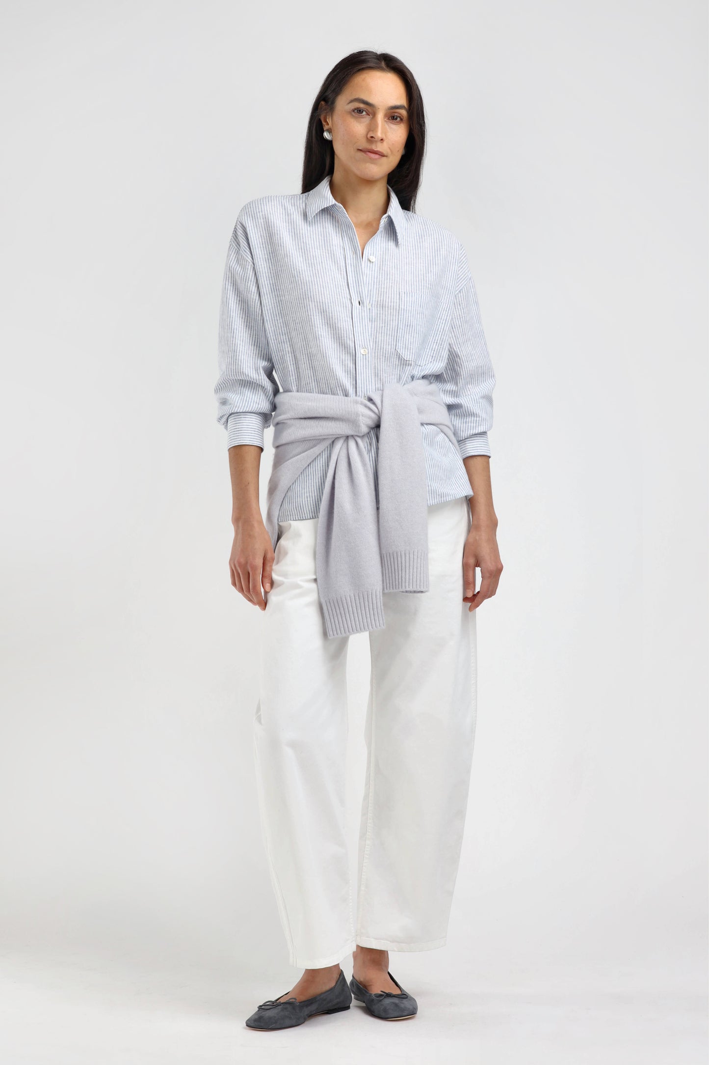 Bea Blouse in Light Blue/White – Ladneri 