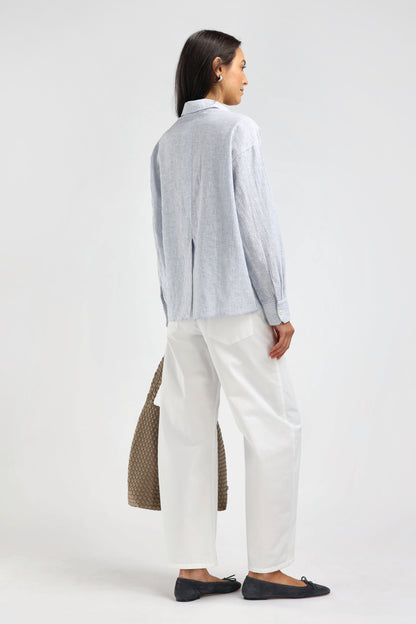 Bea Blouse in Light Blue/White – Ladneri 