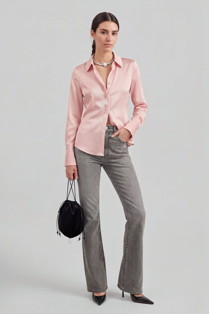 Bluse Hedi in Rosa Ladneri – Model ist 1,78 m groß und trägt Gr. S