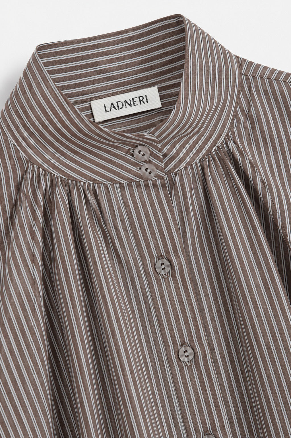 Bluse Lina in Braun/Weiß Ladneri