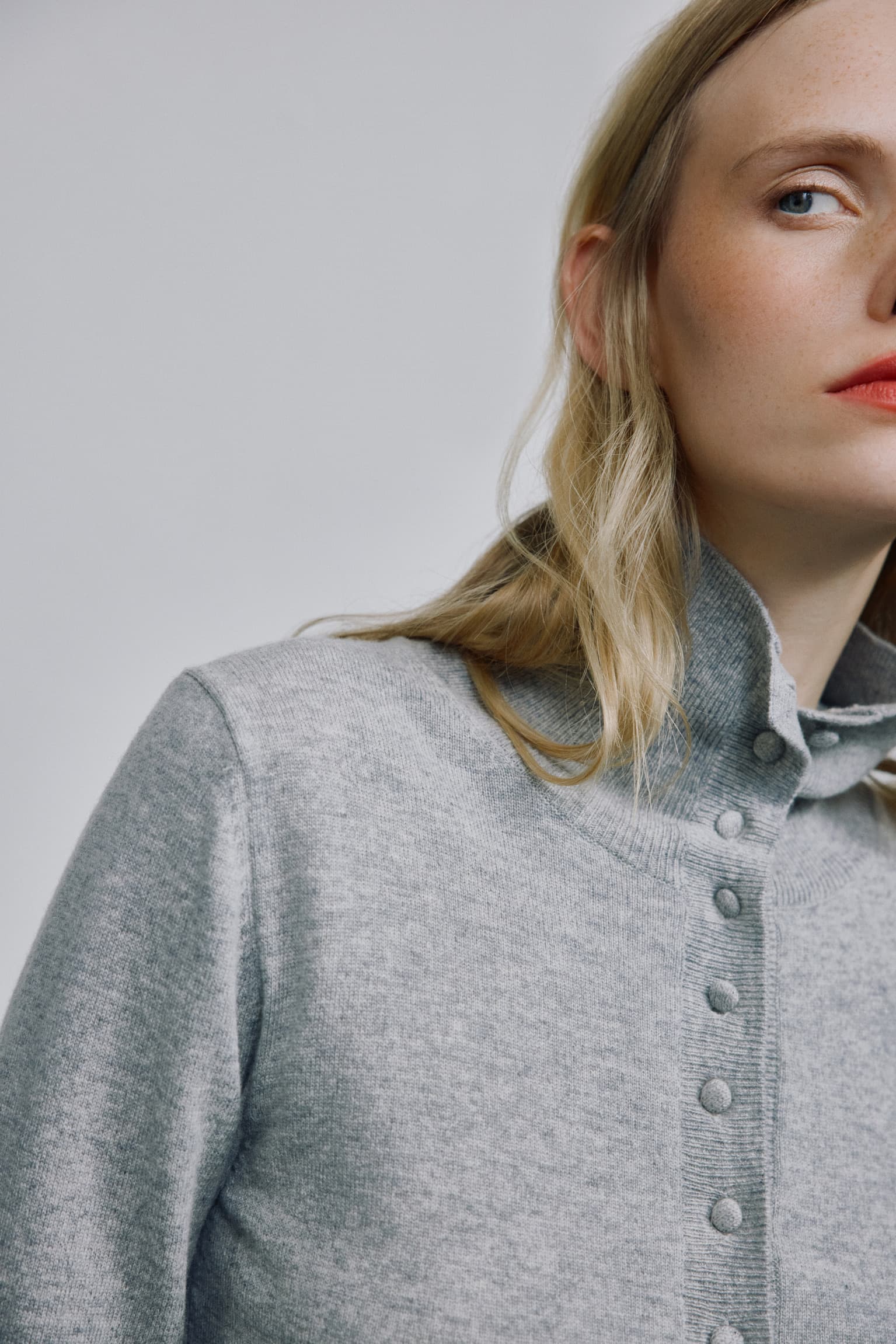 Cardigan Livia in Hellgrau Ladneri