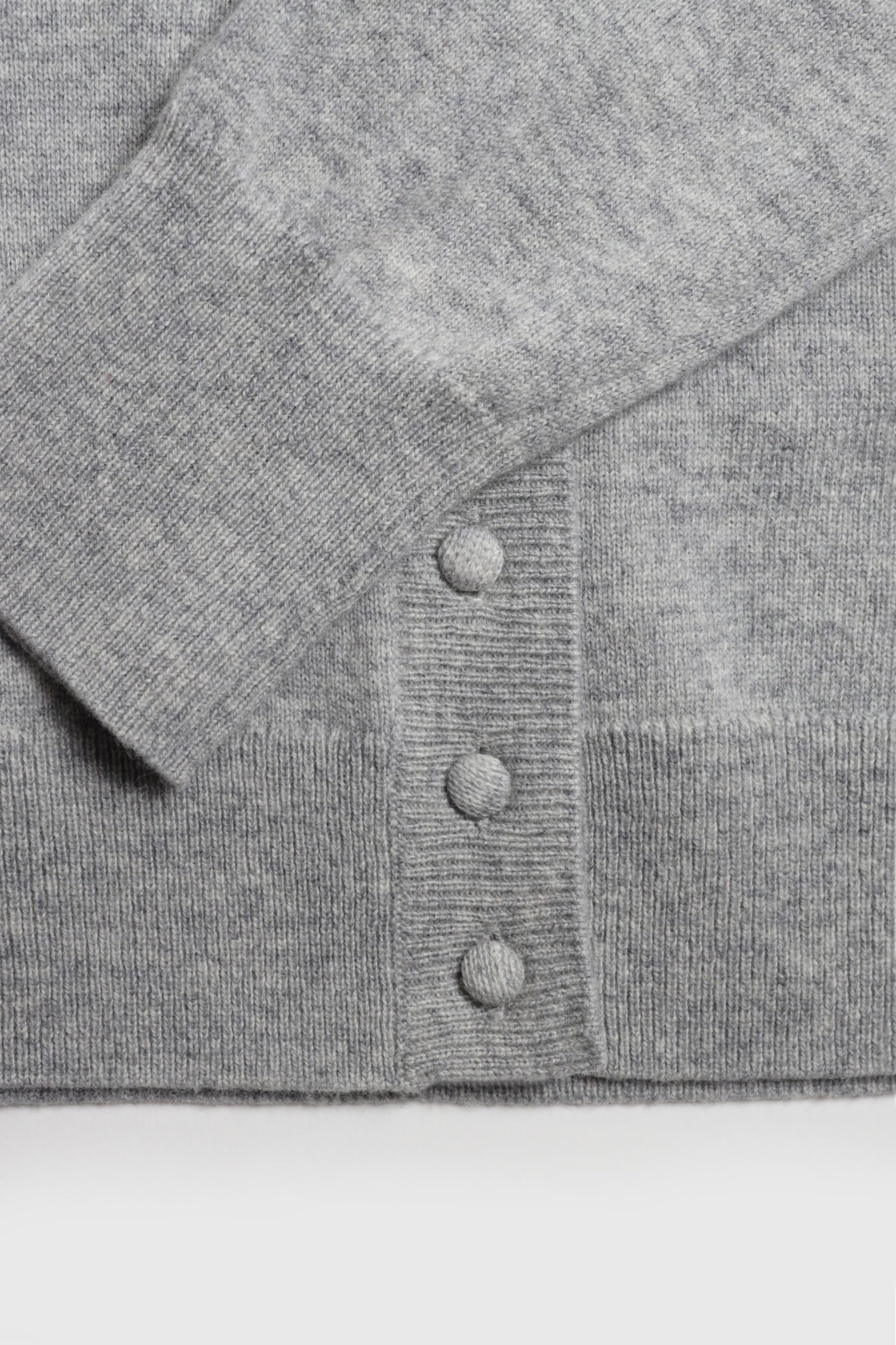 Cardigan Livia in Hellgrau Ladneri