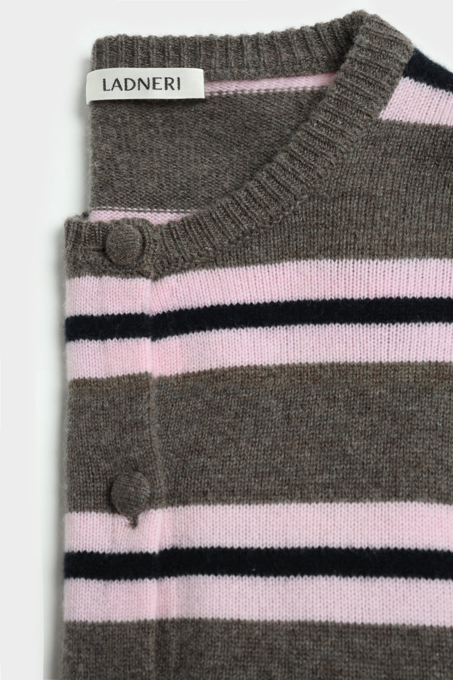 Cardigan Noemi in Pink Striped Ladneri