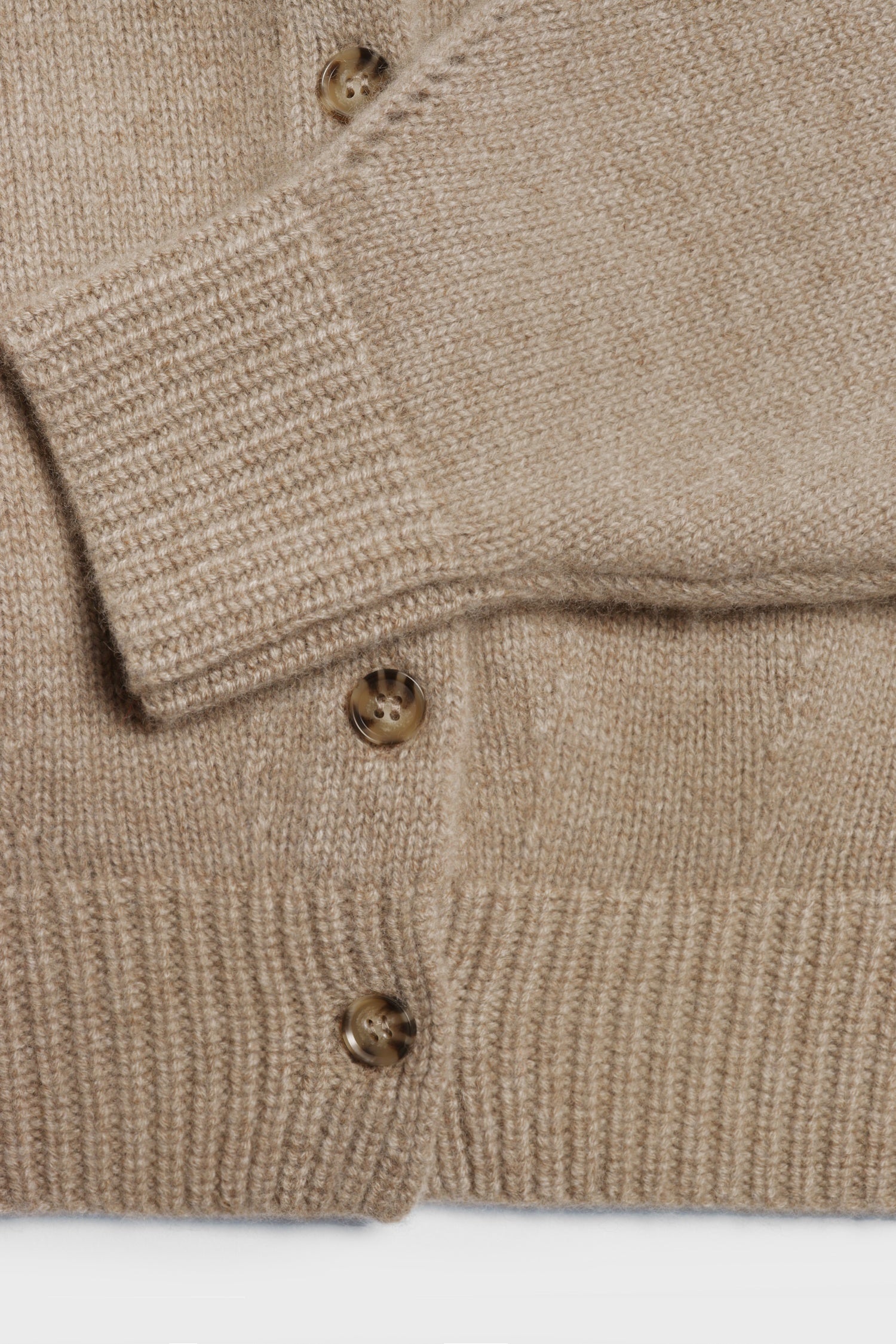 Cardigan Nordina in Golden Oat Ladneri