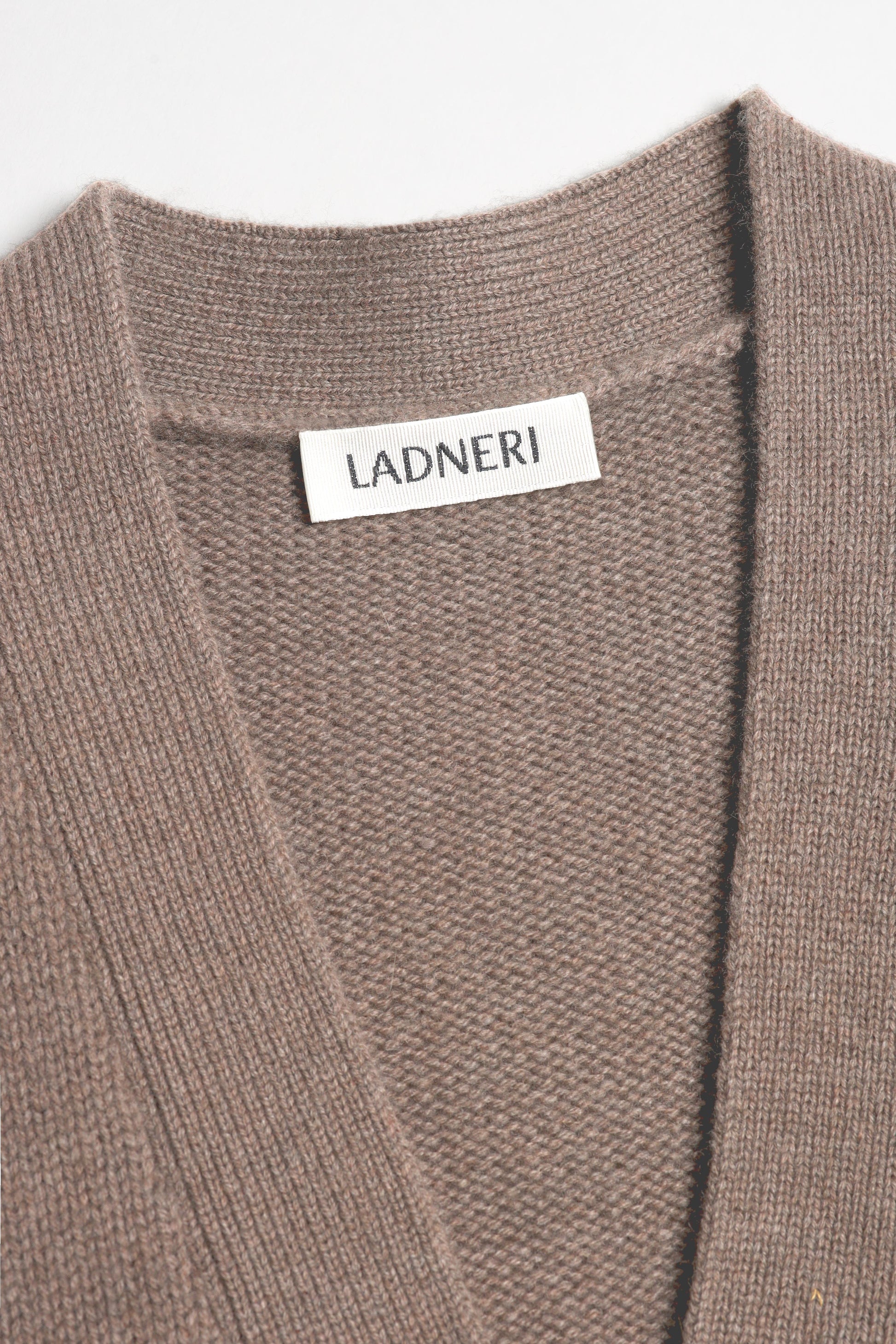 Palais Cardigan in Brown by Ladneri - Anita Hass