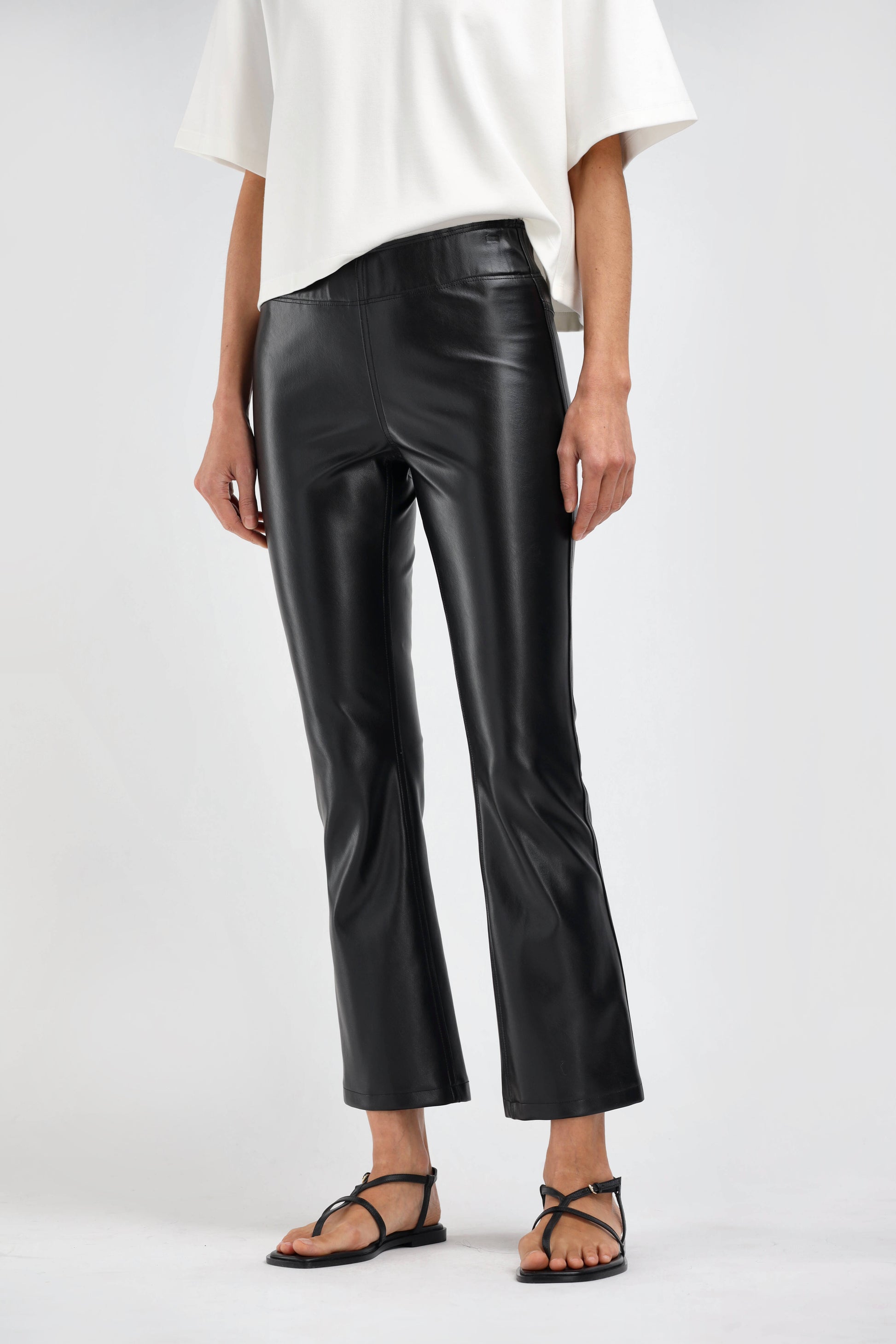 Pantaloni Eloise in nero – Ladneri 