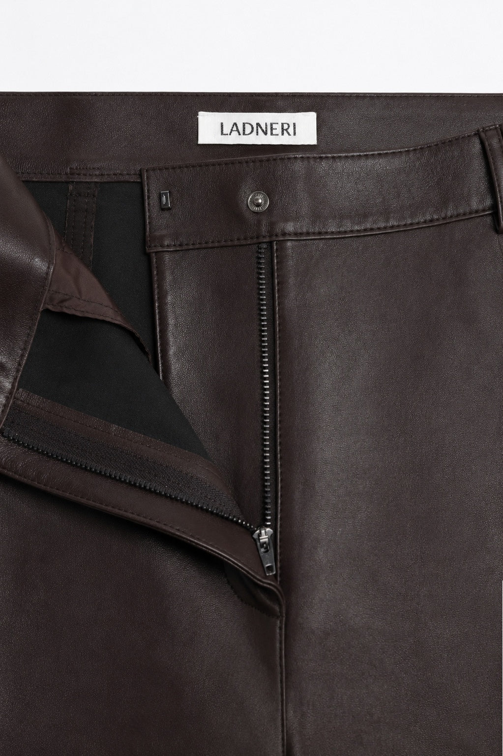 Hose Noah in Dunkelbraun Ladneri