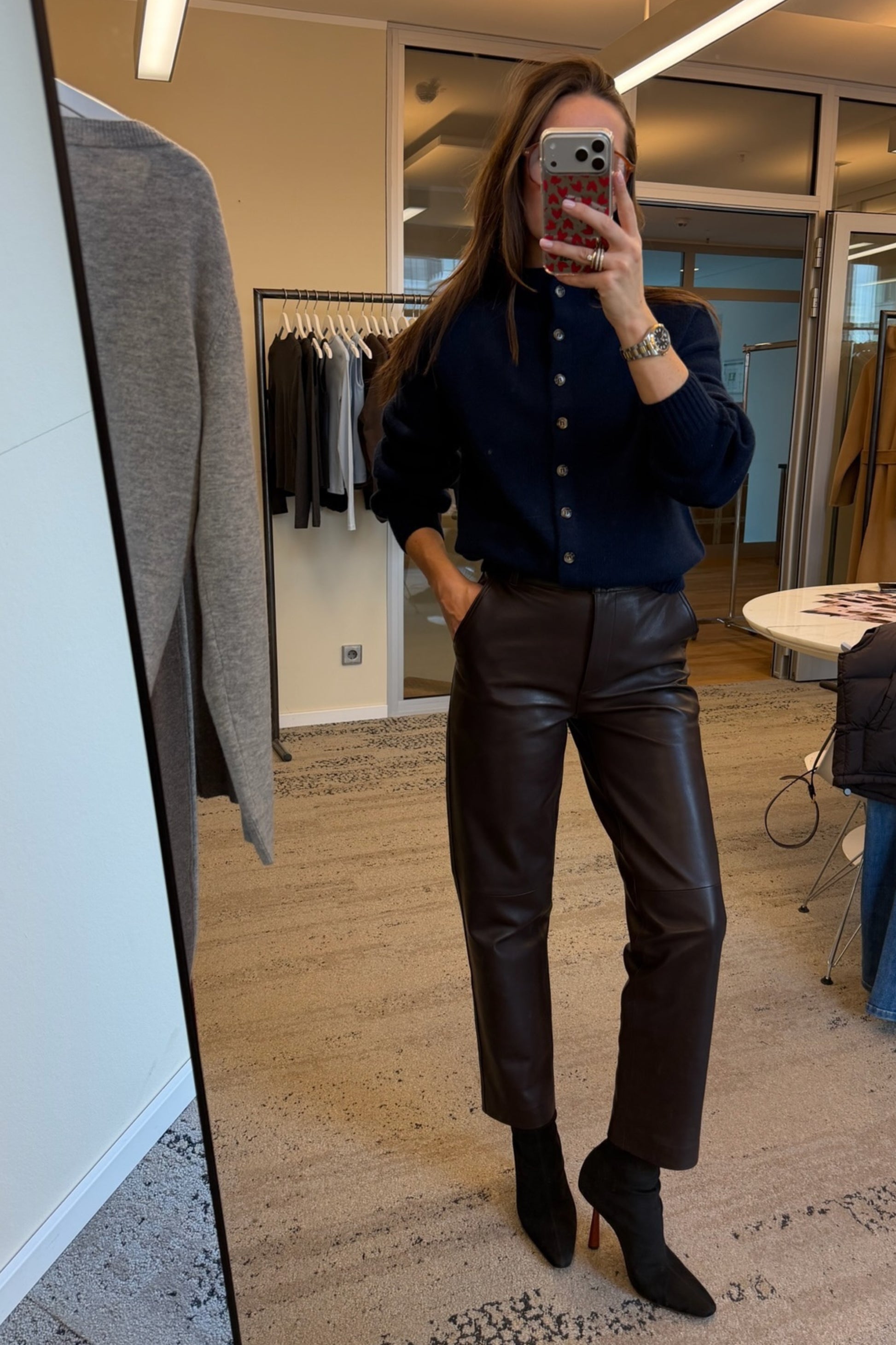 Hose Noah in Dunkelbraun Ladneri