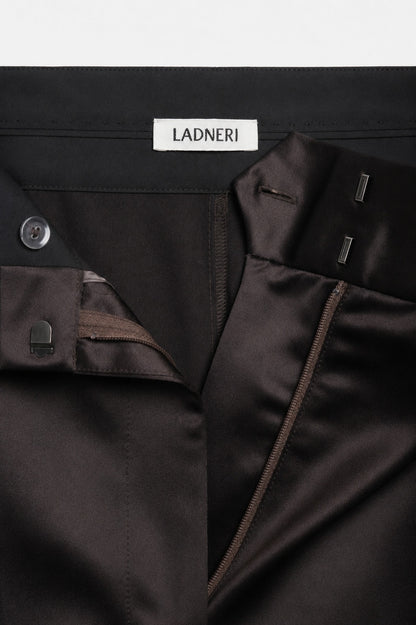 Hose Vire in Dunkelbraun Ladneri