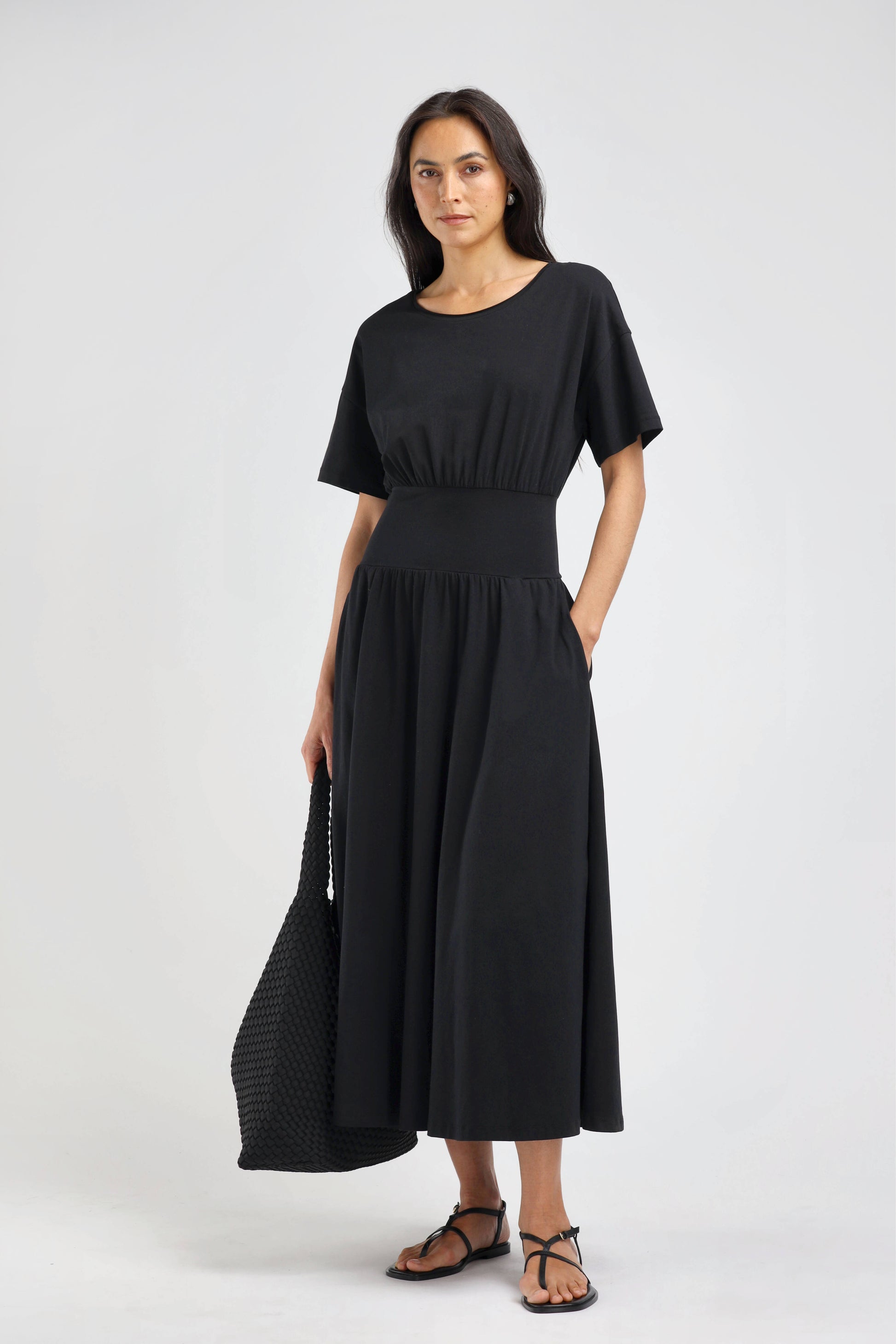 Sofi Dress in Black – Ladneri 