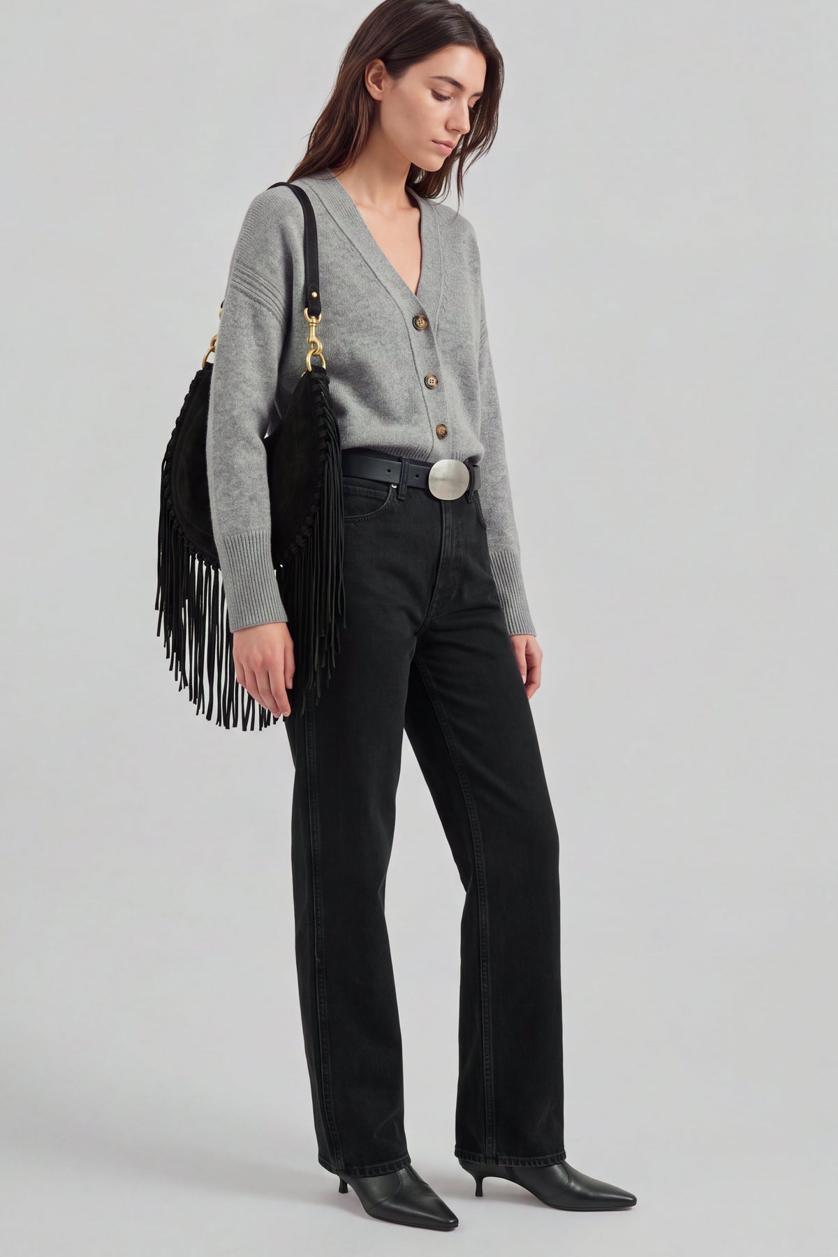 Layering Set in Knitted Stone Ladneri – Model ist 1,78 m groß und trägt Gr. S