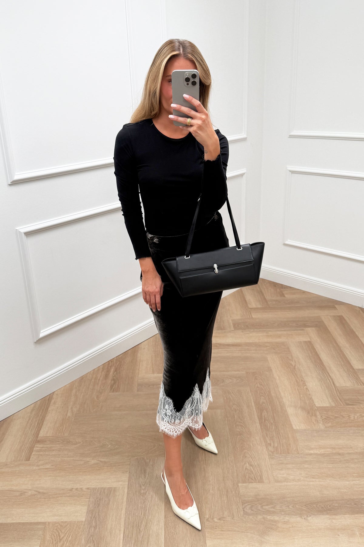 Longsleeve Chiara in Schwarz Ladneri