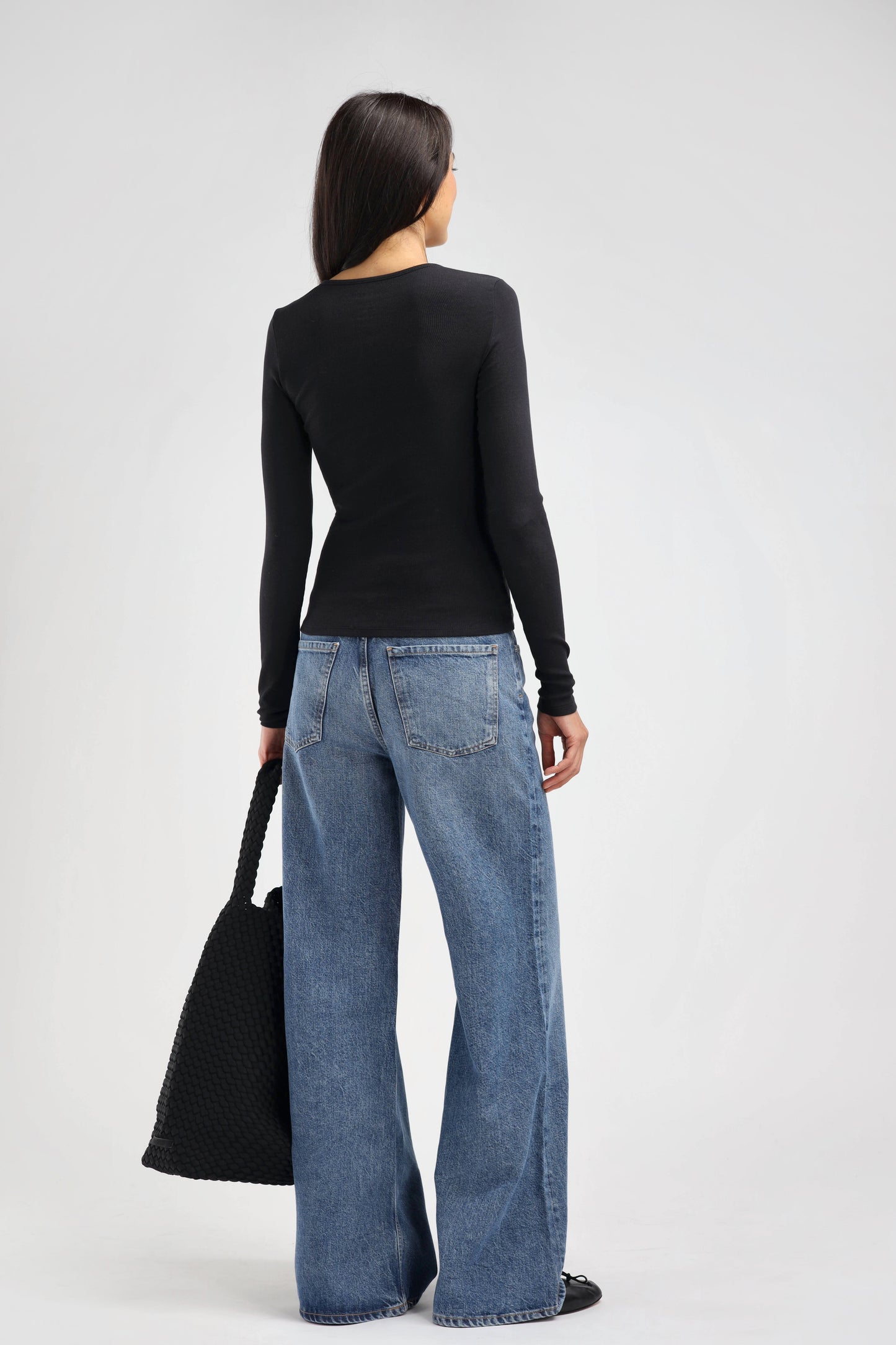 Long-Sleeve Line in Black by Ladneri - Anita Hass