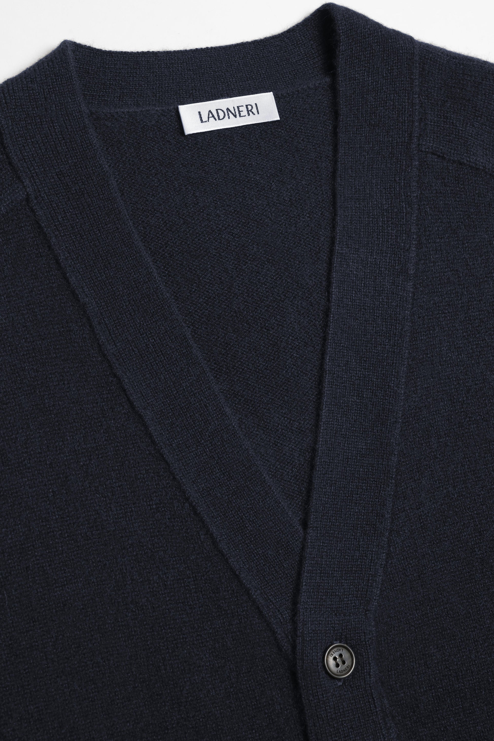 Jimmy Cardigan in Navy, Ladneri Men - Anita Hass