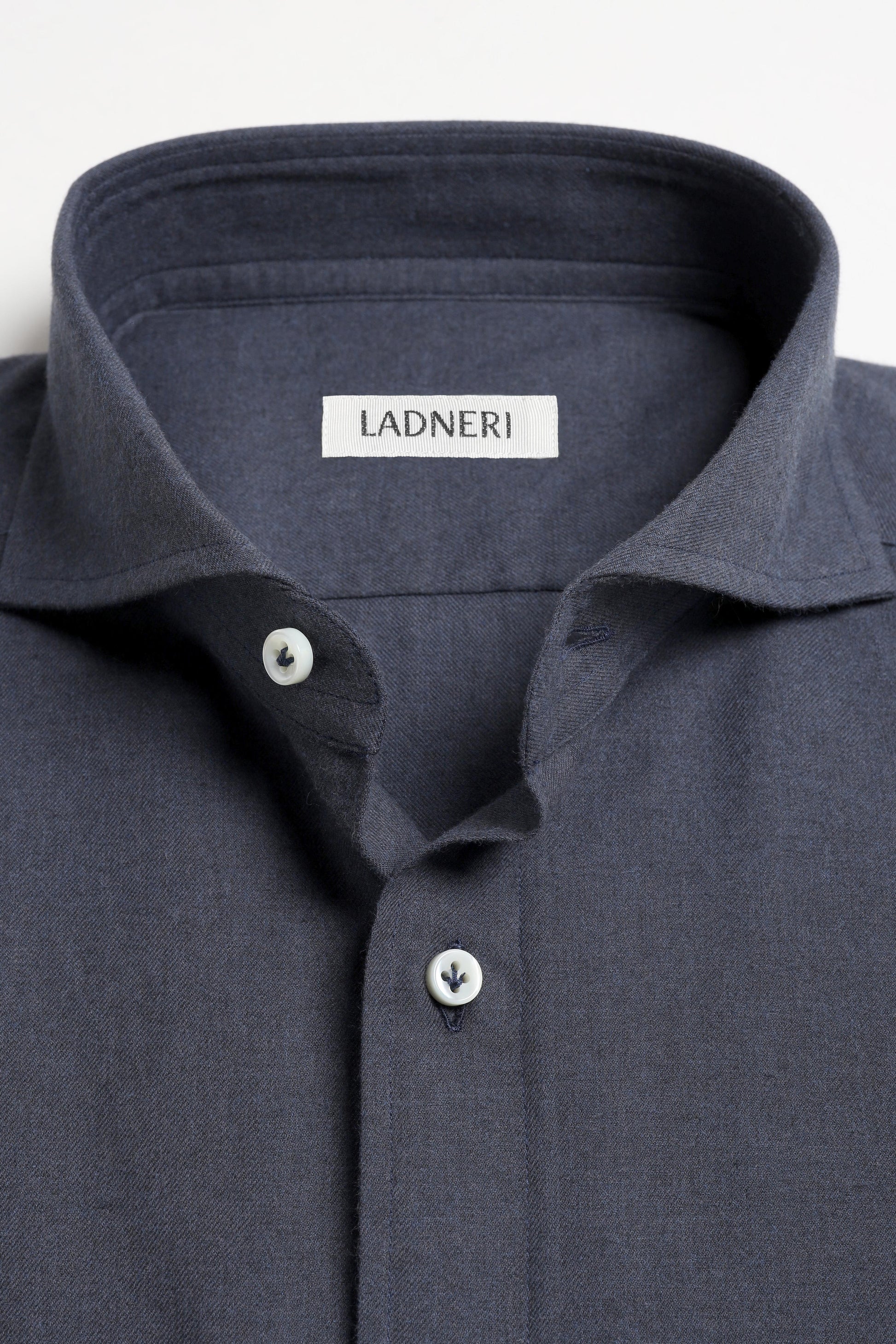 Bruno Shirt in Navy, Ladneri Men - Anita Hass