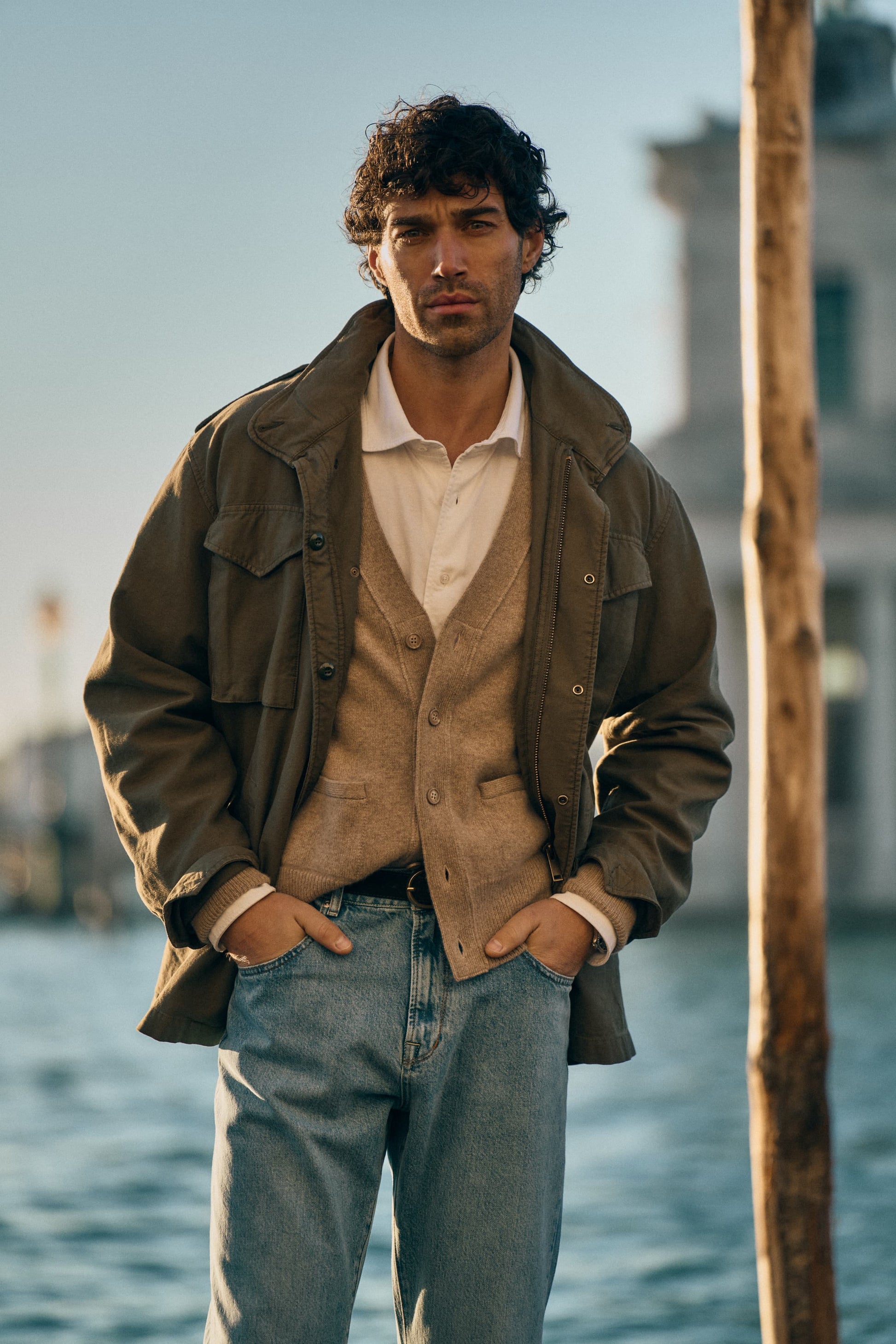Chaqueta Mosca en color oliva de Ladneri Men - Anita Hass