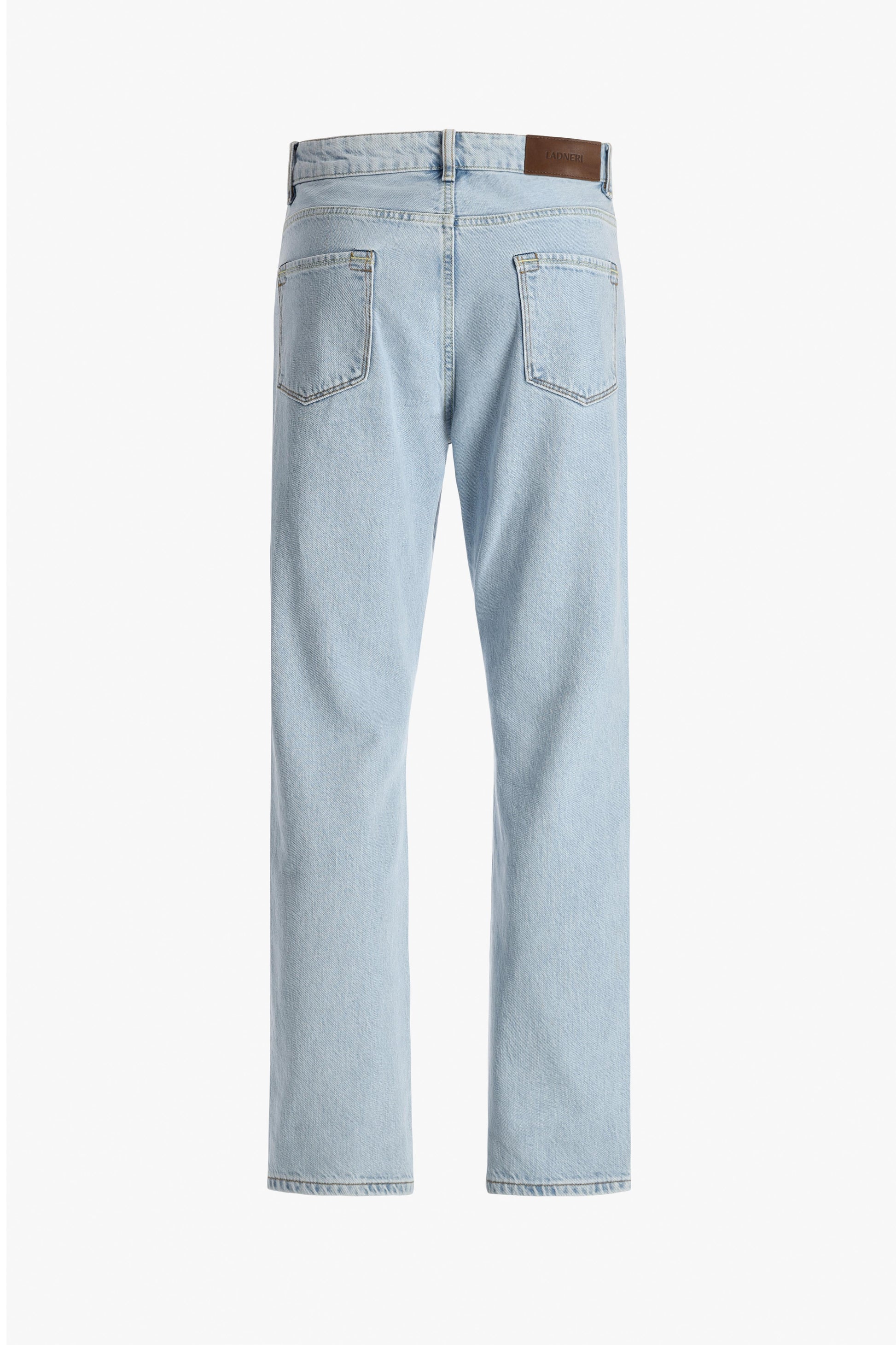 B. J. Jeans in Light Blue, Ladneri Men - Anita Hass