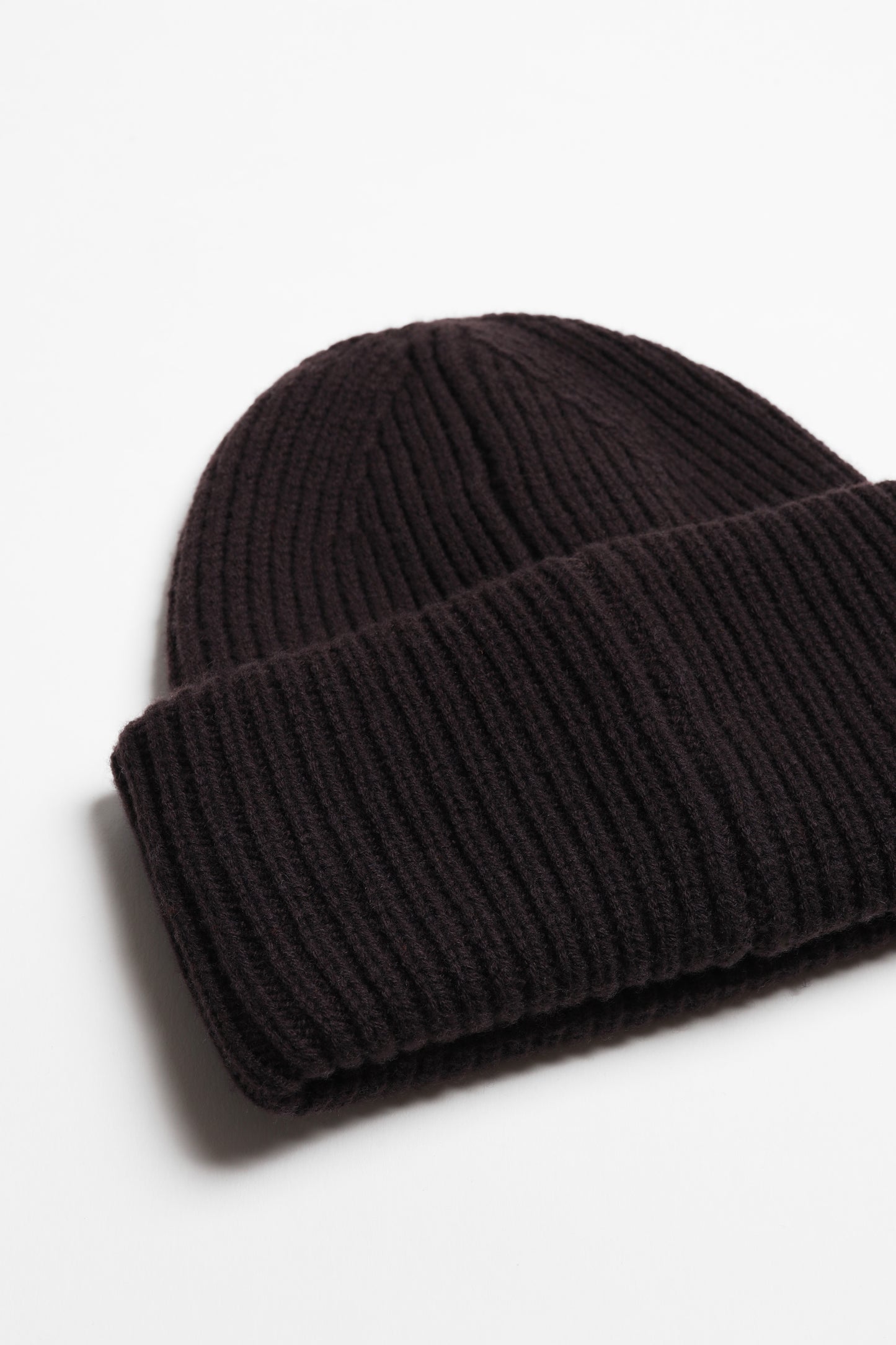 Mütze Aspen in Dark Walnut Ladneri