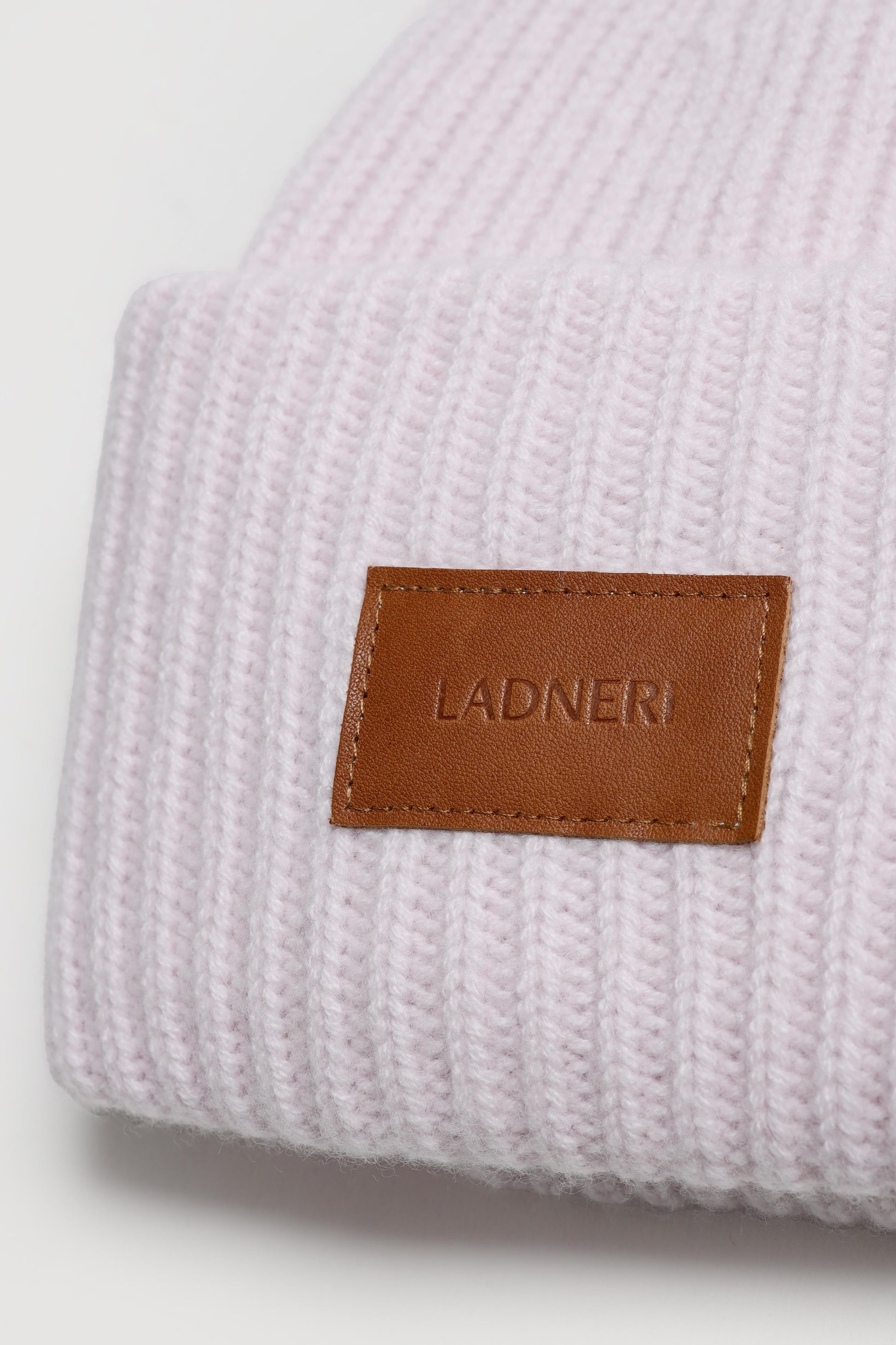 Mütze Aspen in Sweet Rose Ladneri