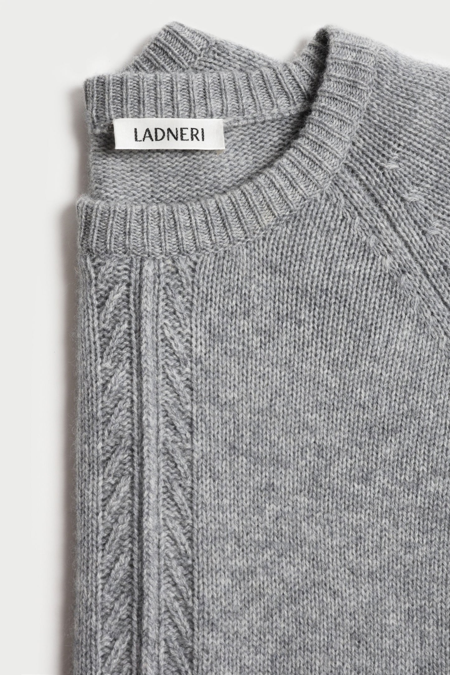 Pullover Alune in Knitted Stone Ladneri