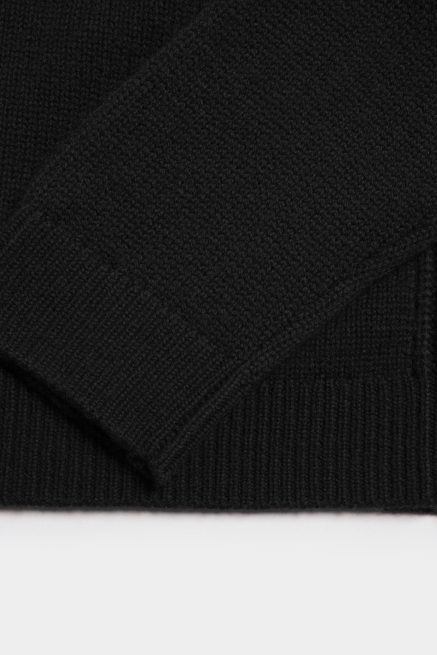 Pullover Serena in Schwarz Ladneri