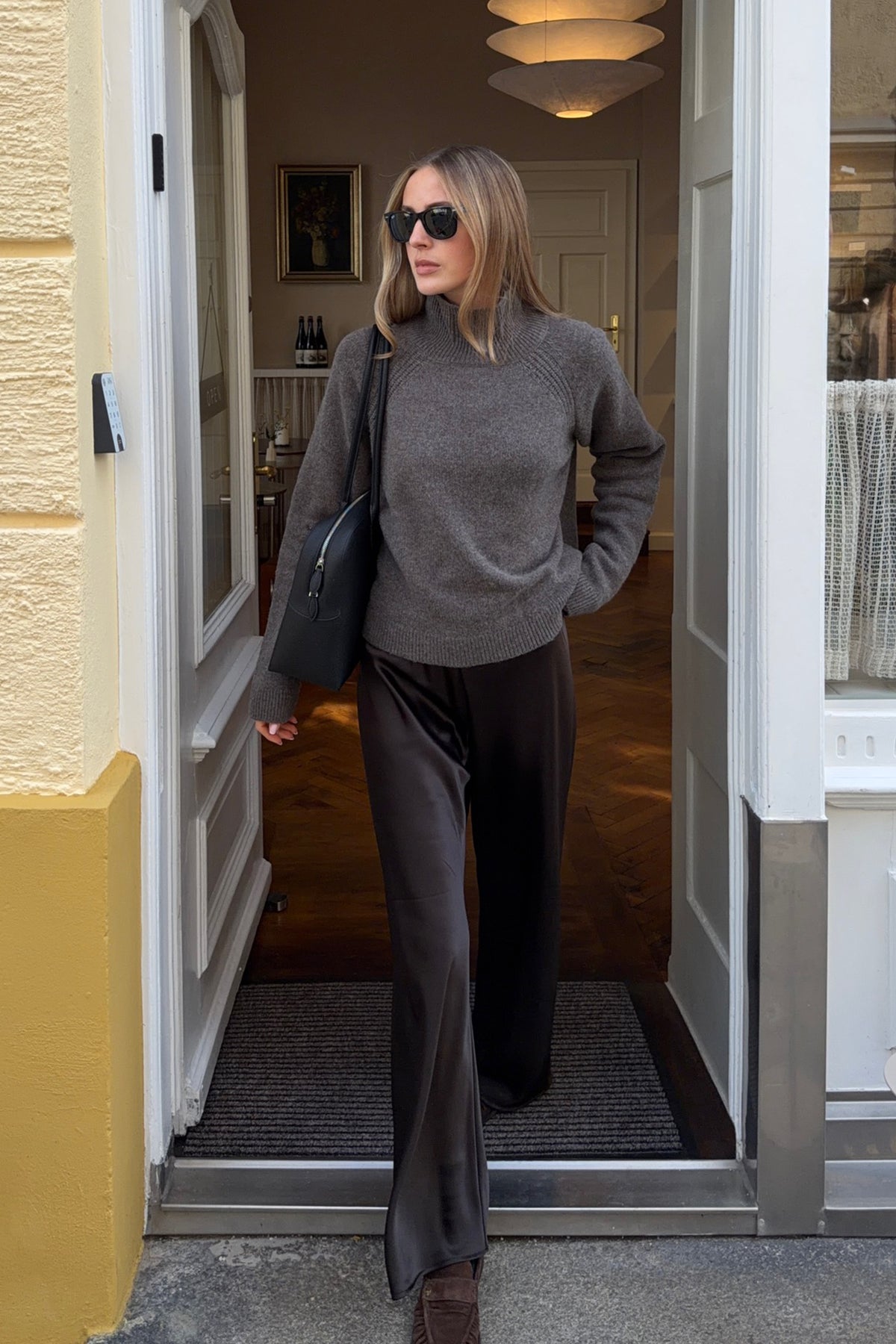 Sweater Serena in Truffle