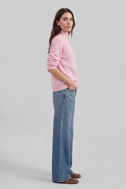 Pullover Serena in Winter Rose Ladneri – Model ist 1,78 m groß und trägt Gr. S