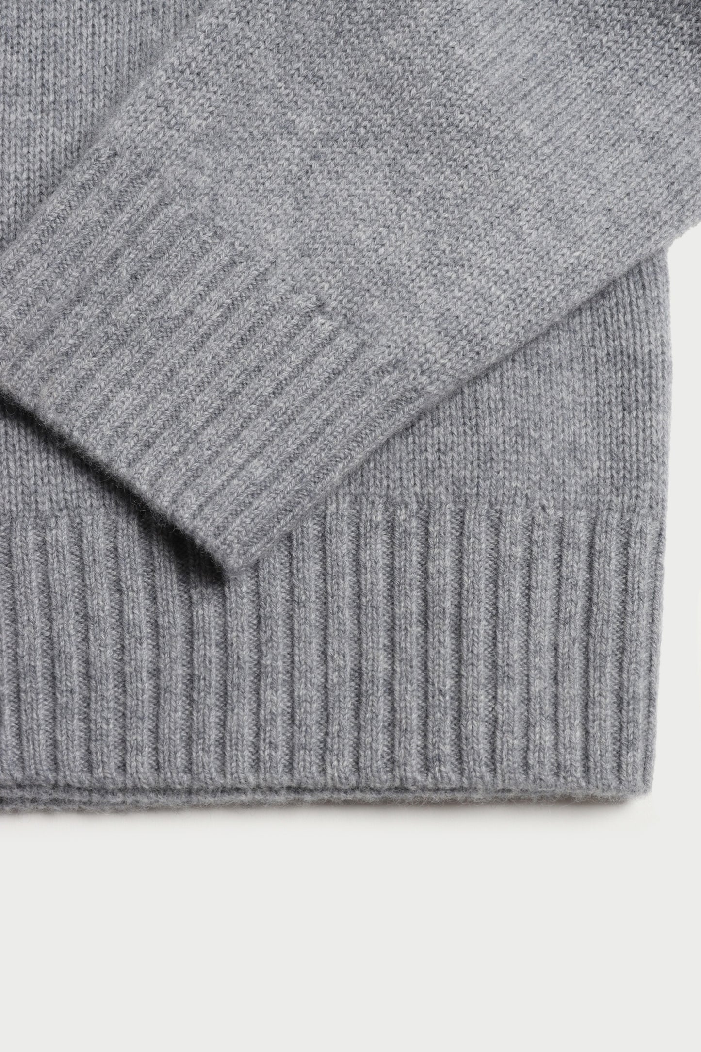 Pullover Slush in Silver Haze Ladneri
