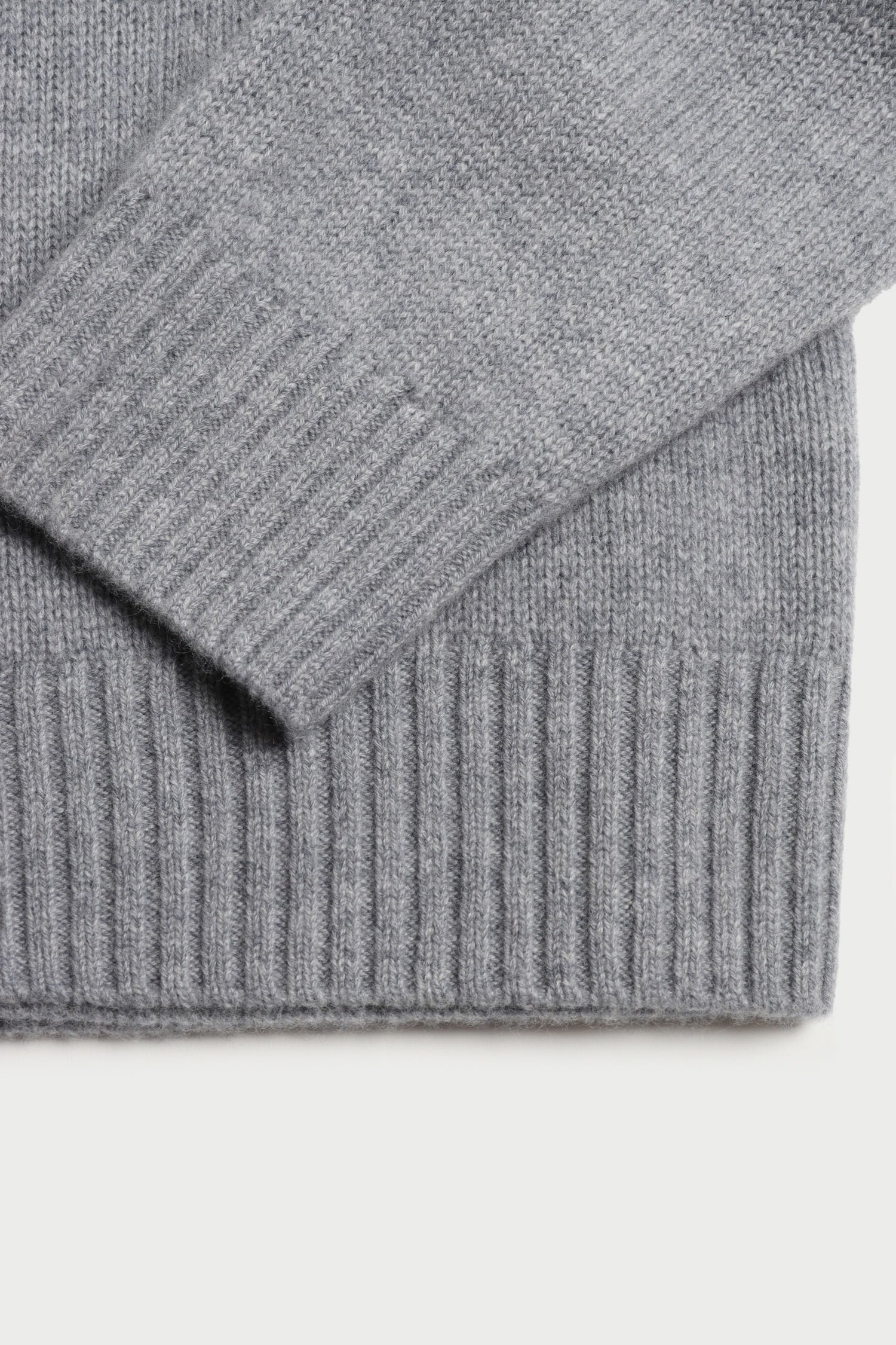 Pullover Slush in Silver Haze Ladneri