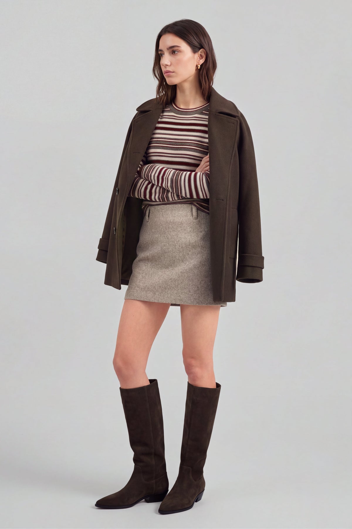 Rock Alix in Taupe Melange Ladneri – Model ist 1,78 m groß und trägt Gr. S