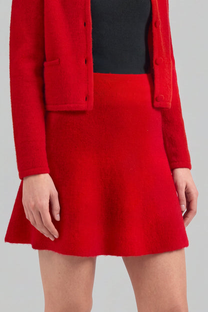 Rock Flirt in Cranberry Ladneri – Model ist 1,78 m groß und trägt Gr. S