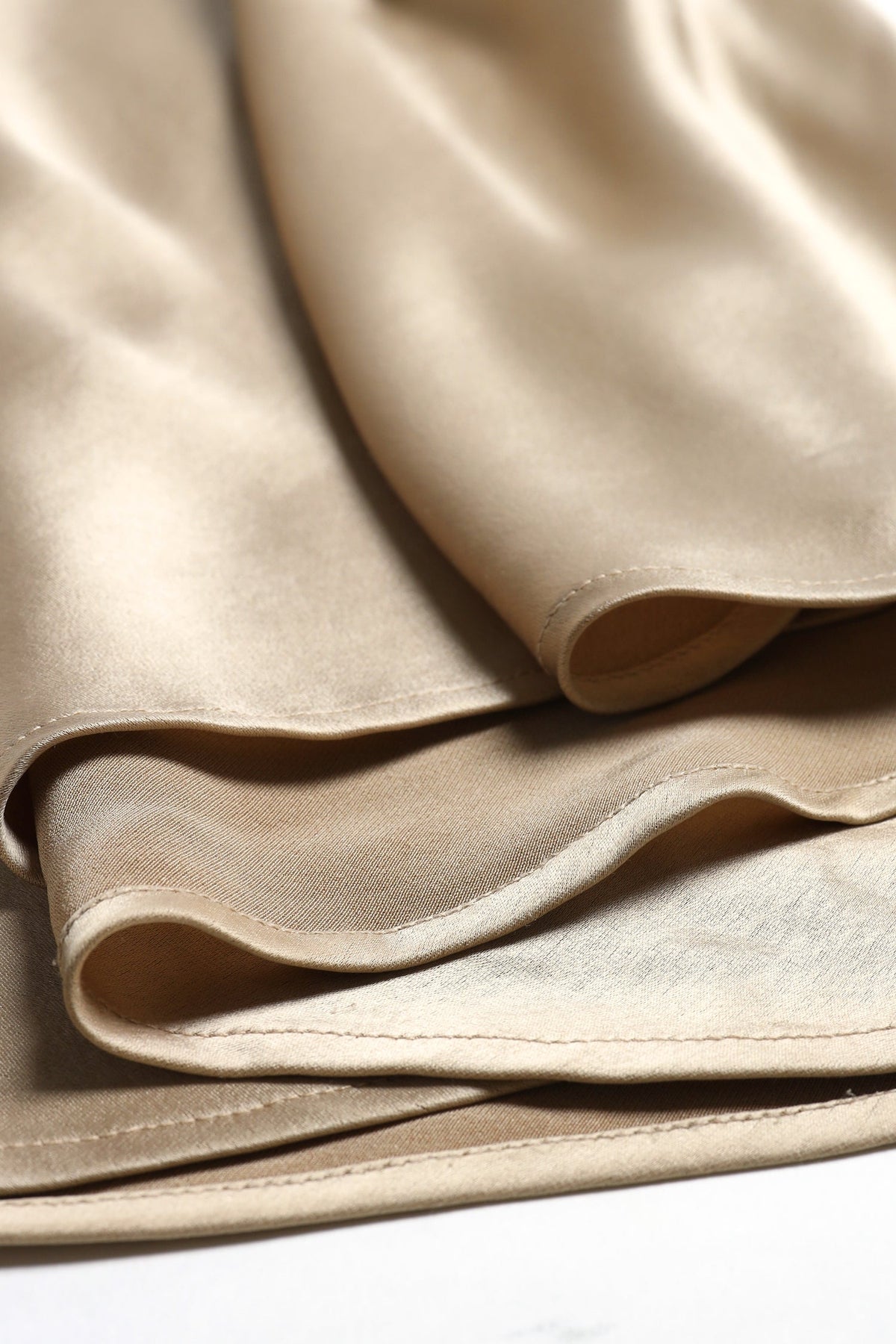 Rock Le Plaine in Creme Ladneri
